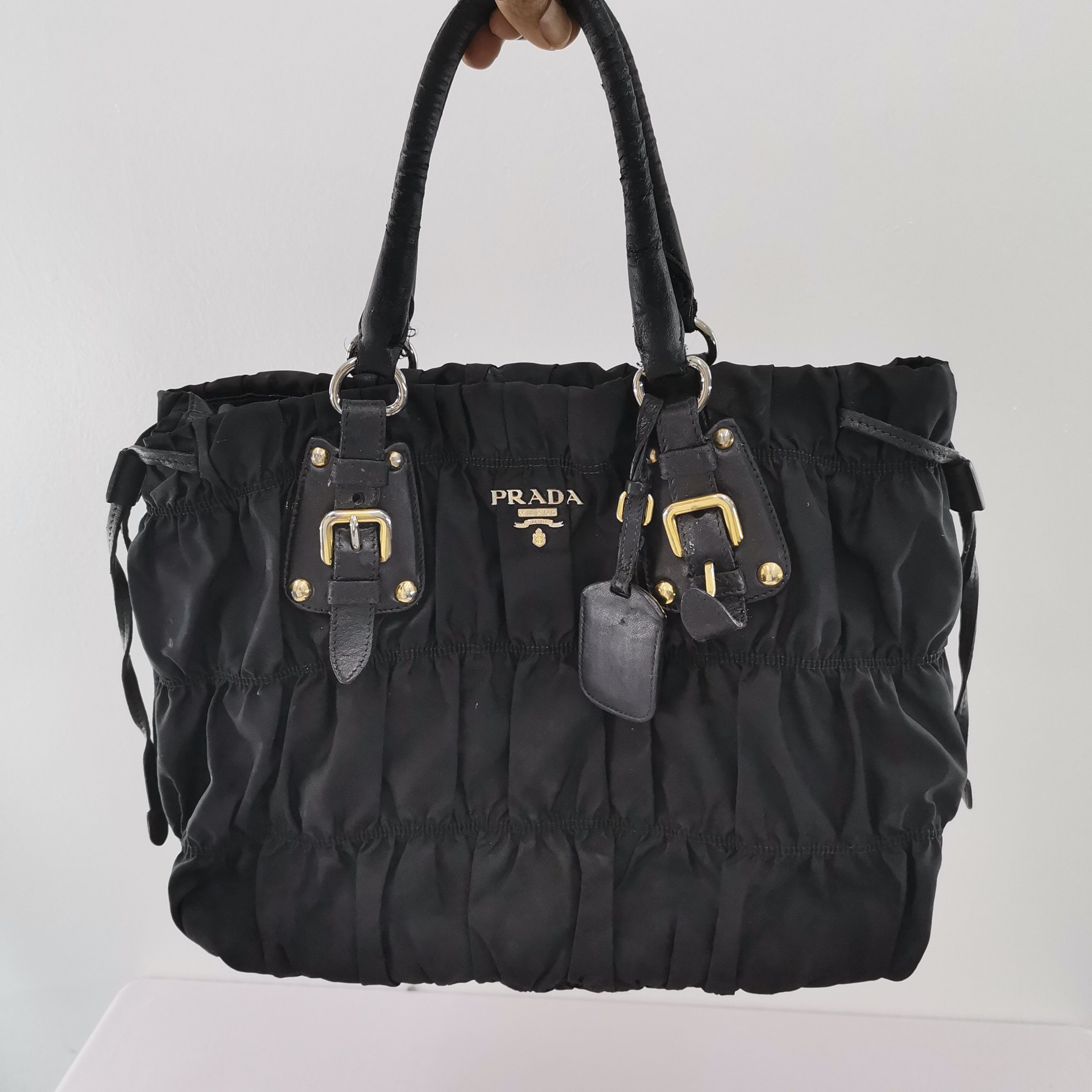Prada Authentic Prada Hand Bag Size ONE SIZE - 1 Thumbnail