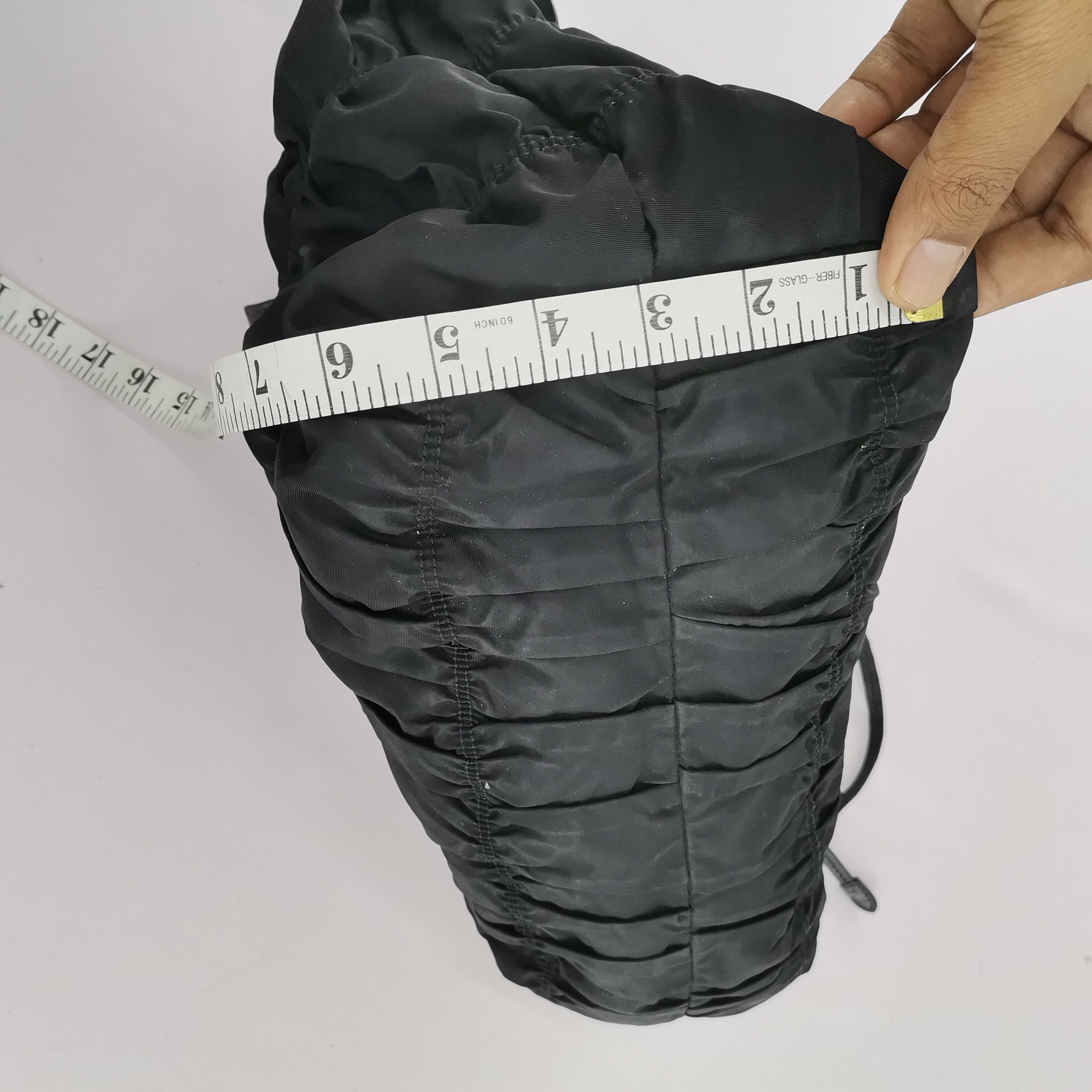 Prada Authentic Prada Hand Bag Size ONE SIZE - 21 Thumbnail