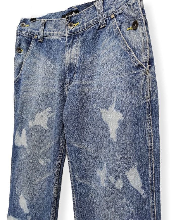 Bleach × Japanese Brand × Vintage 🔥VERY RARE! JUNGLE STORM Vintage Bleach Wash Denim Pants Size US 30 / EU 46 - 6 Thumbnail