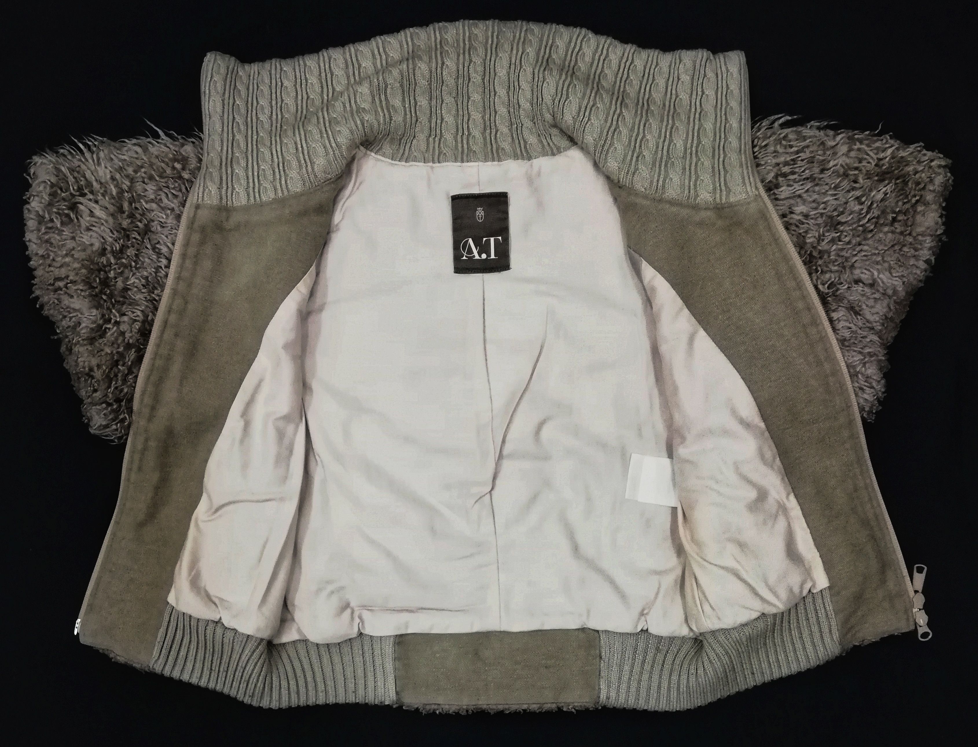 Designer × Japanese Brand 🔥Japanese Designer A/T Sherpa Crop Top Jacket🔥 Size US S / EU 44-46 / 1 - 7 Thumbnail