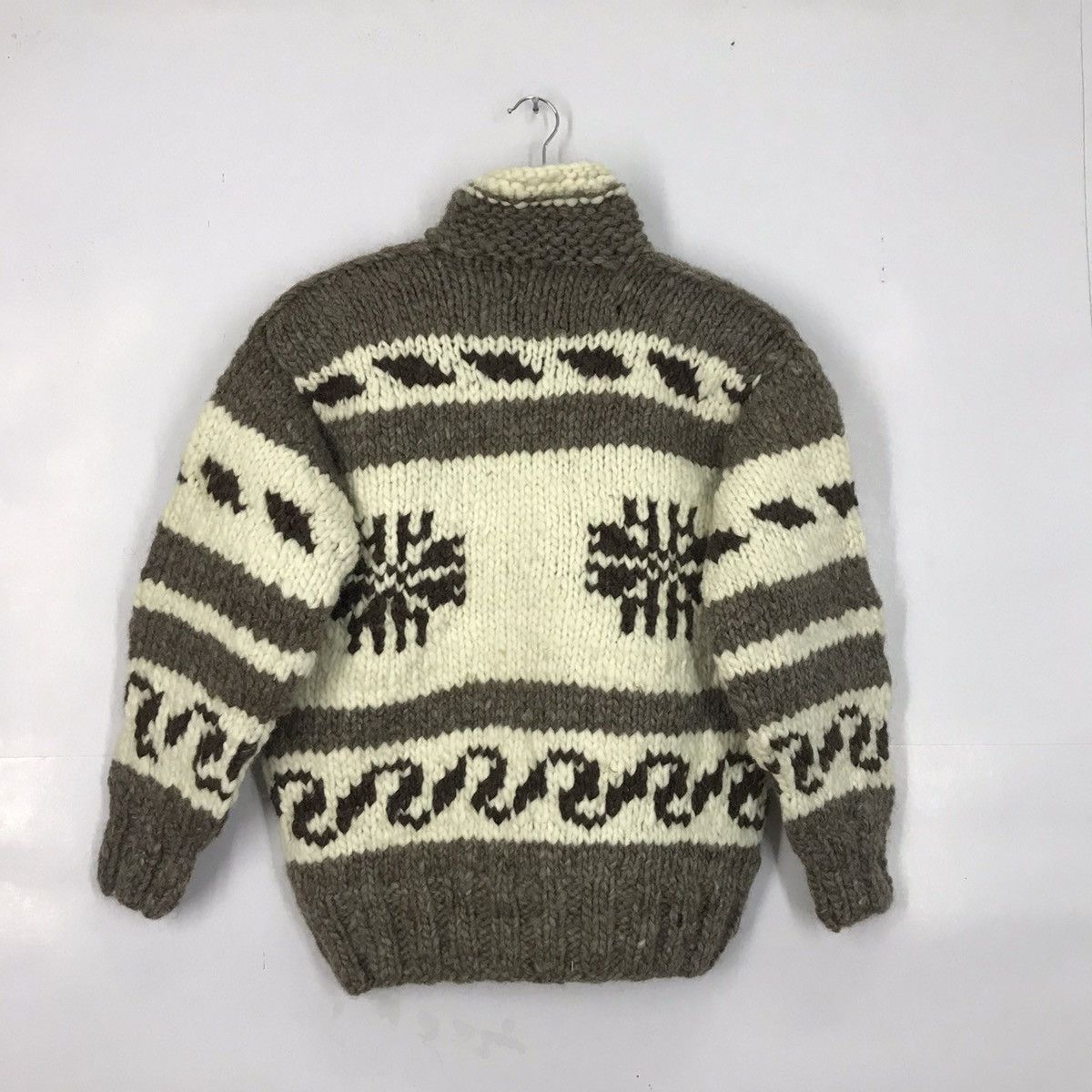 Aran Isles Knitwear Eaglet made in Canada Navajo mohair knitwear Jackets Size US S / EU 44-46 / 1 - 3 Thumbnail
