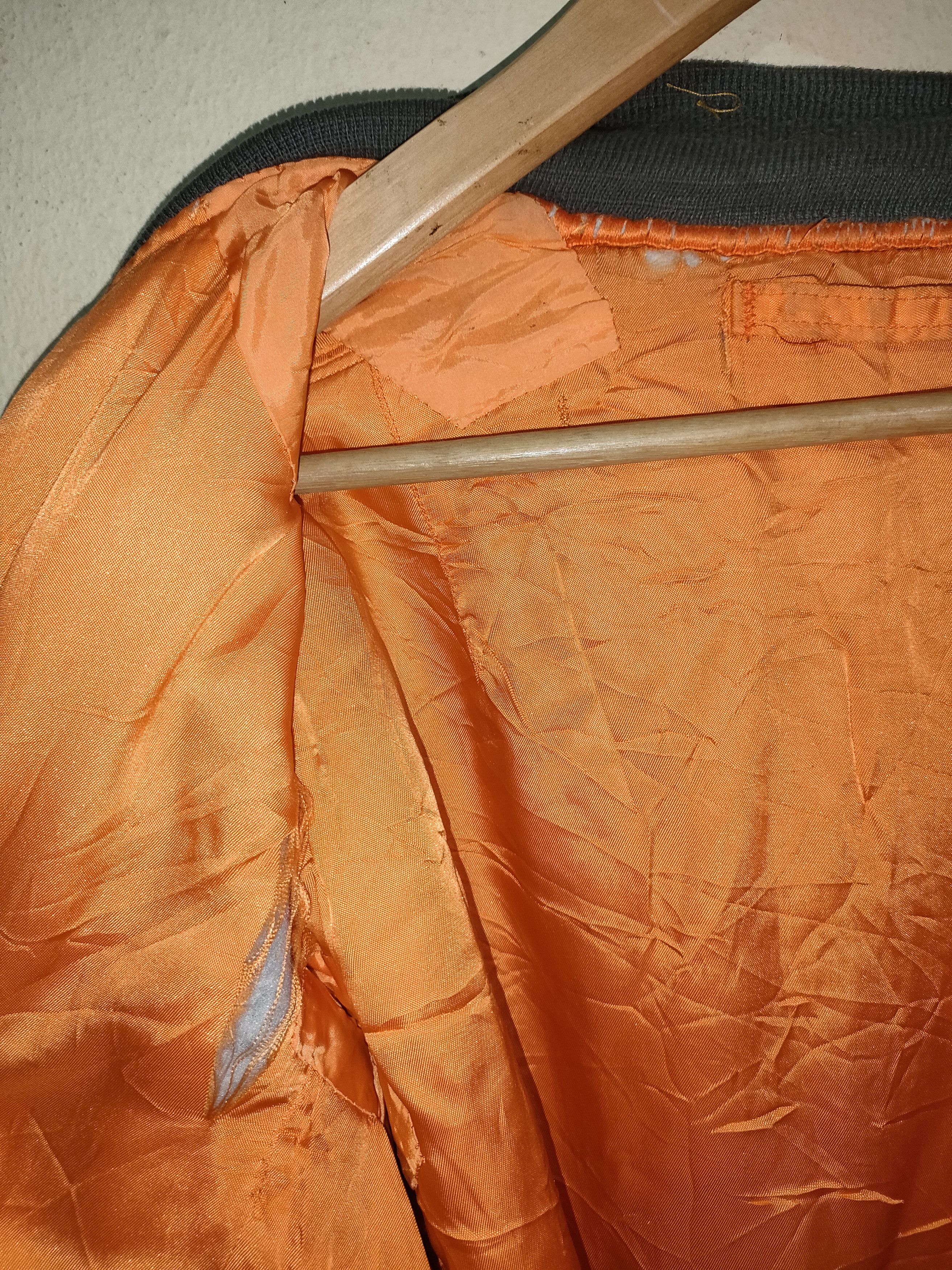 Avirex × Vintage Vintage Avirex Bomber Jacket Size US M / EU 48-50 / 2 - 9 Thumbnail