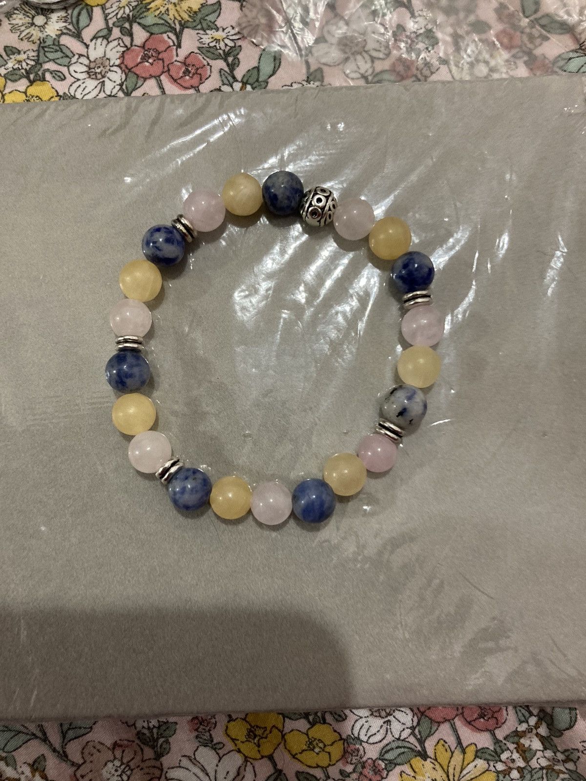 Jewelry SALE Rose Quartz, Sodalite and yellow calcite bracelet Size ONE SIZE - 1 Thumbnail