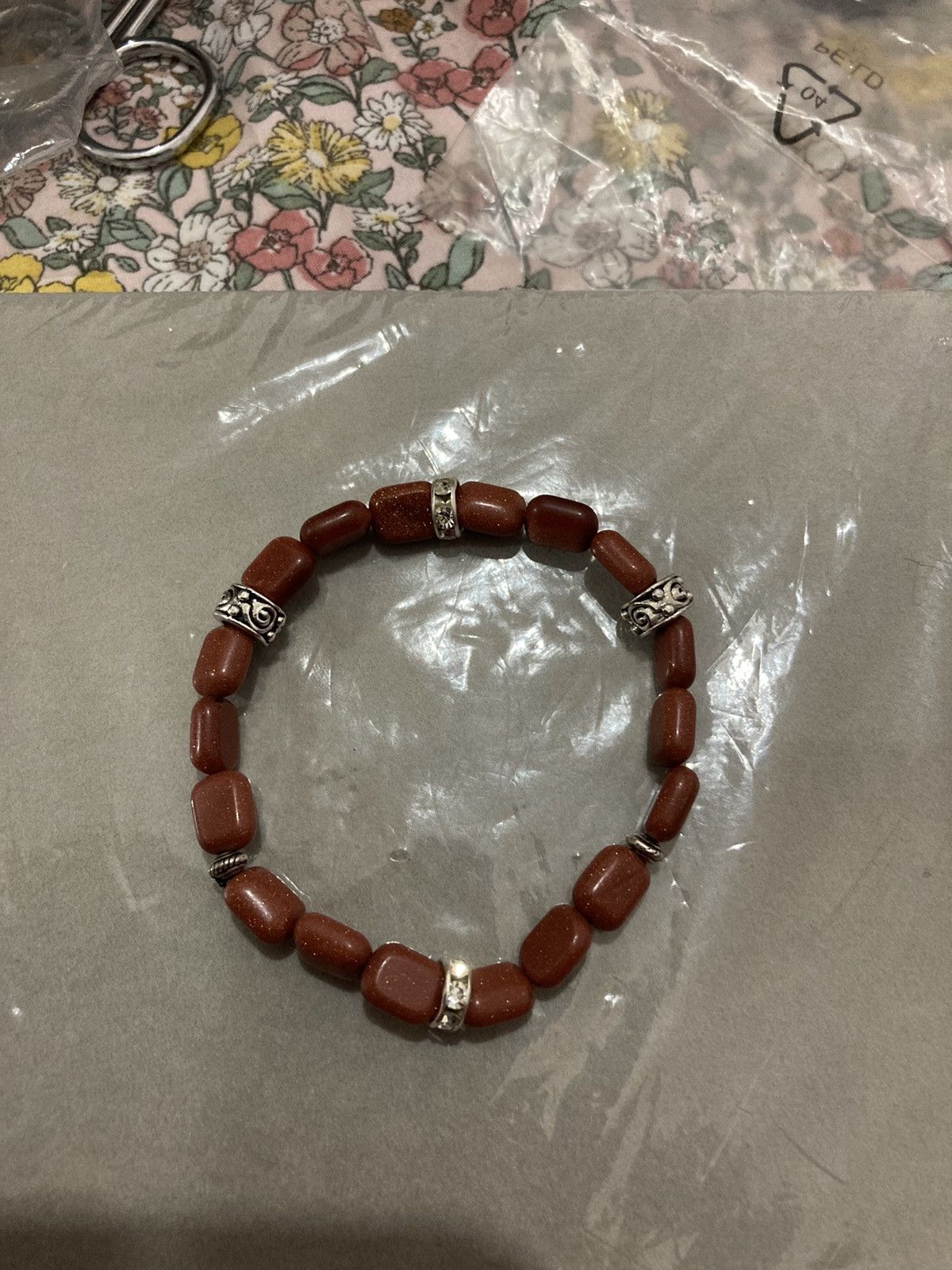 Jewelry Square beaded goldstone bracelet Size ONE SIZE - 1 Thumbnail