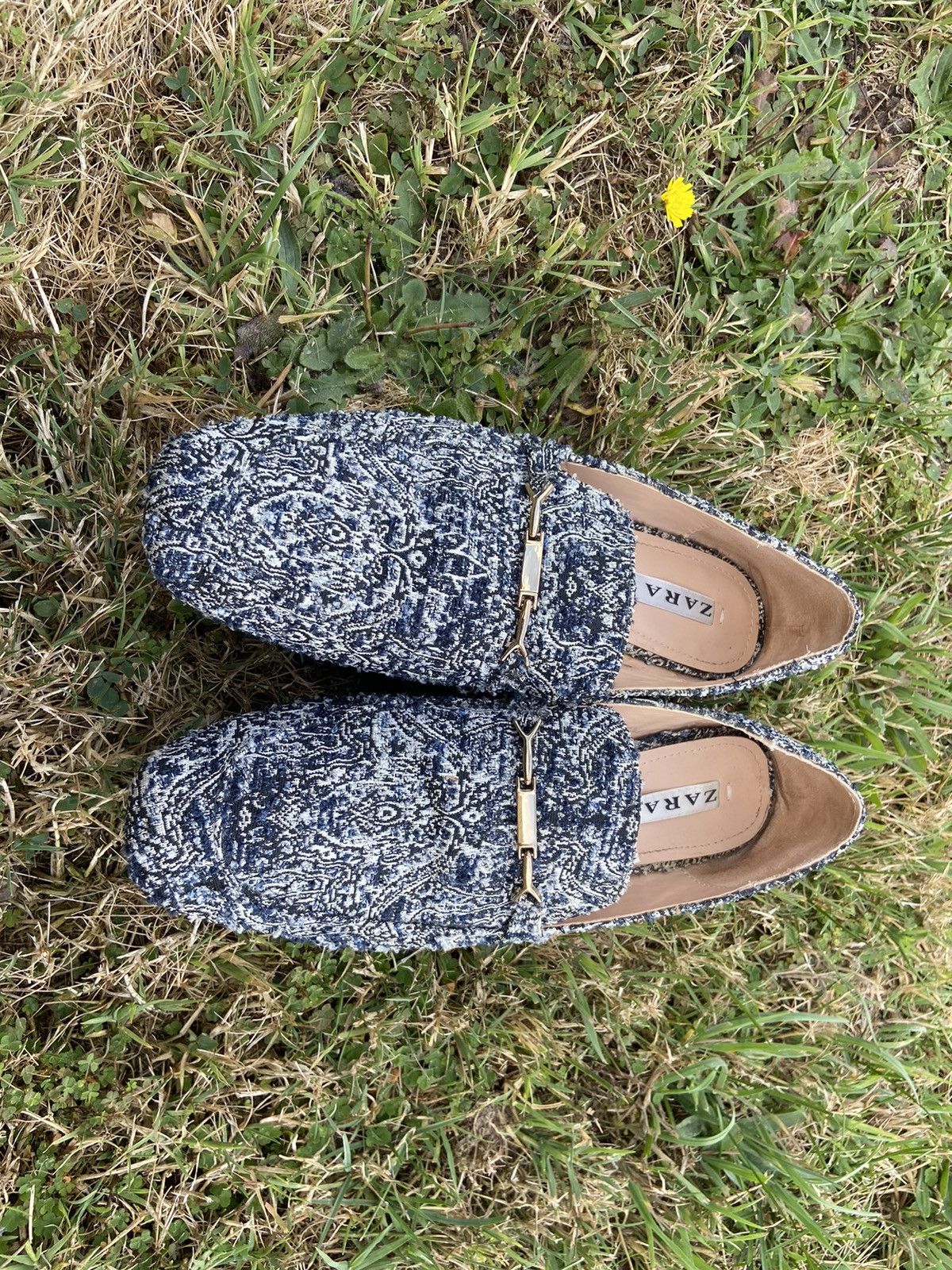 Zara Zara shoes 👠 Trafaluc. Vintage. Size US 9 / IT 39 - 11 Thumbnail