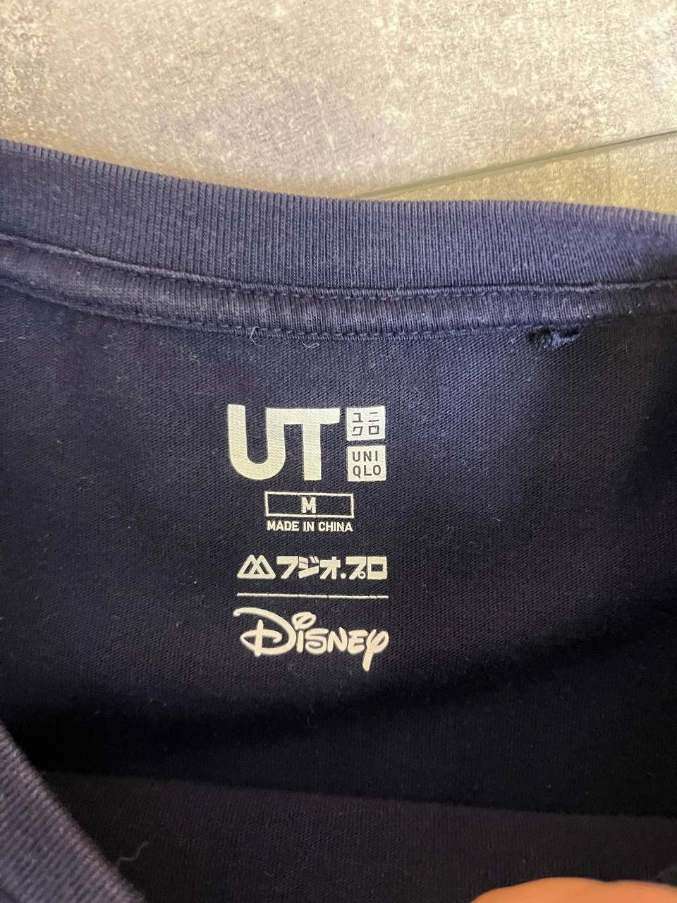 Disney × Uniqlo Men’s Uniqlo x Disney tee Size US M / EU 48-50 / 2 - 5 Thumbnail