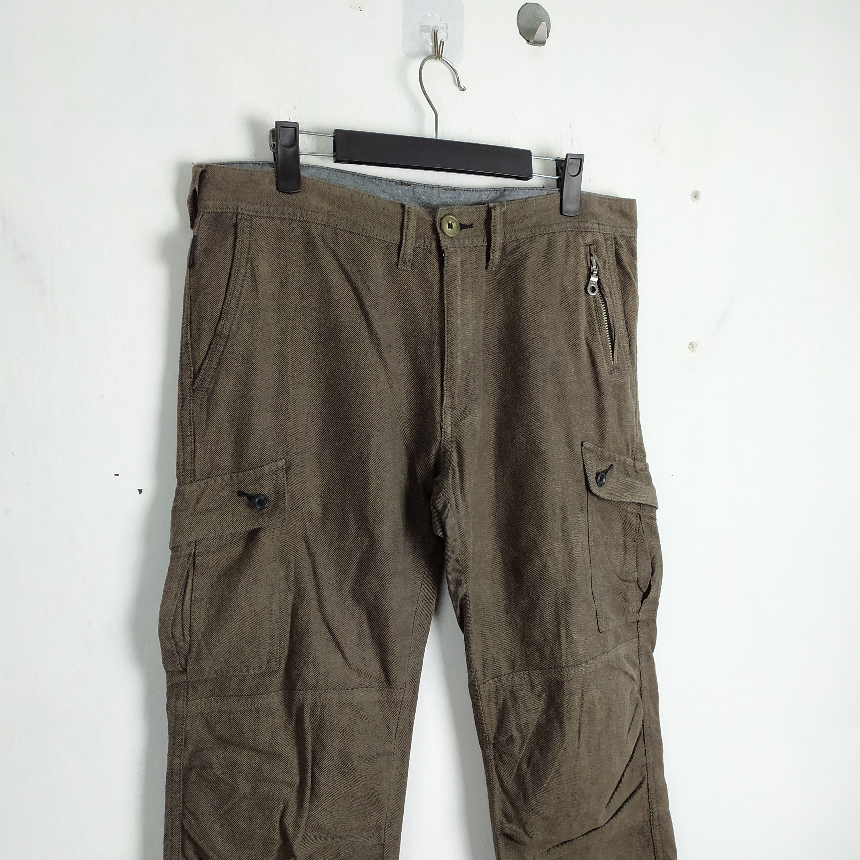 Takeo Kikuchi TEKEO KIKUCHI CARGO PANTS MULTIPOCKET TACTICAL Size US 32 / EU 48 - 4 Thumbnail