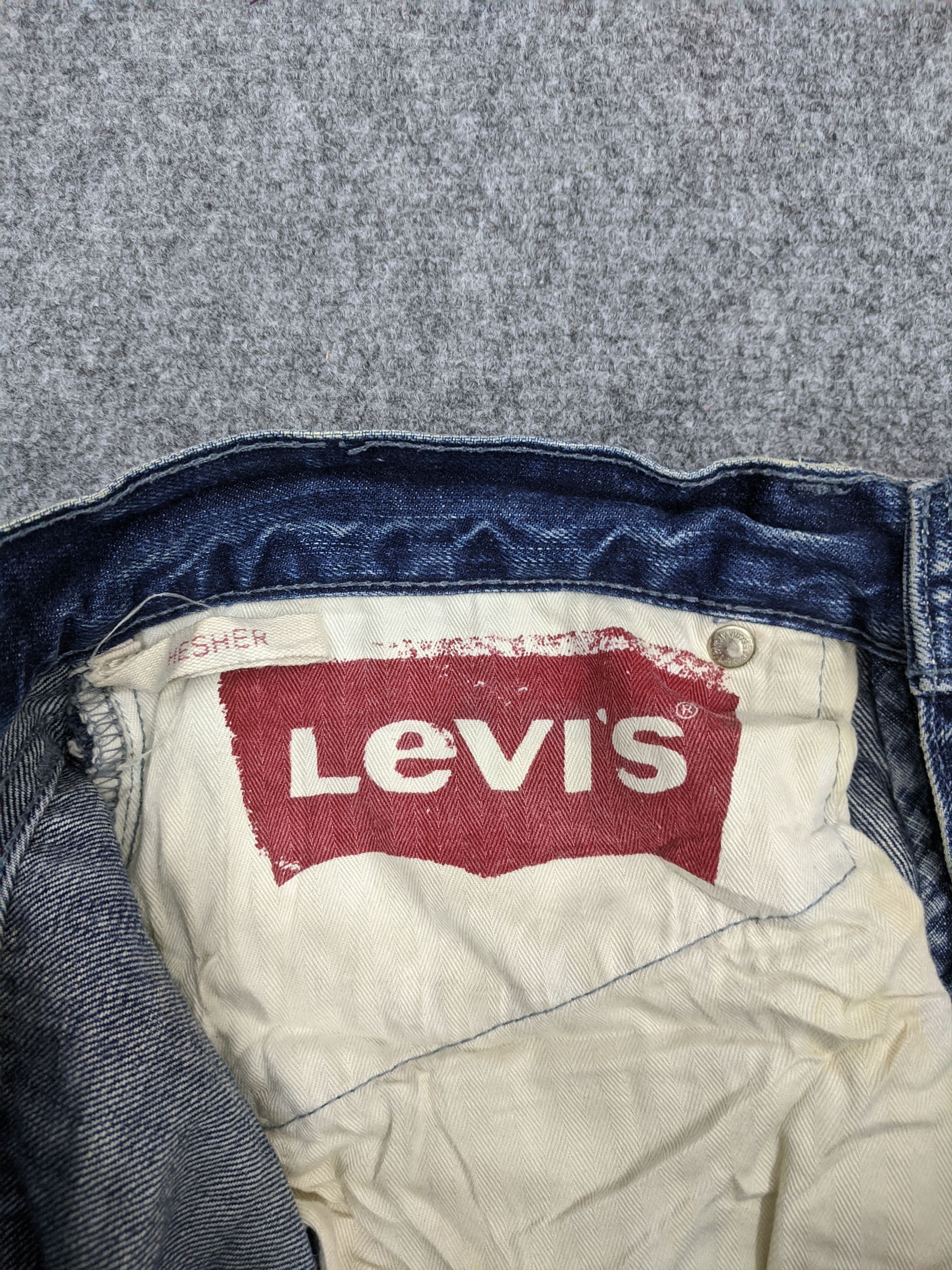 Levi's Vintage Levis Jeans DP0843 Size US 33 - 8 Thumbnail