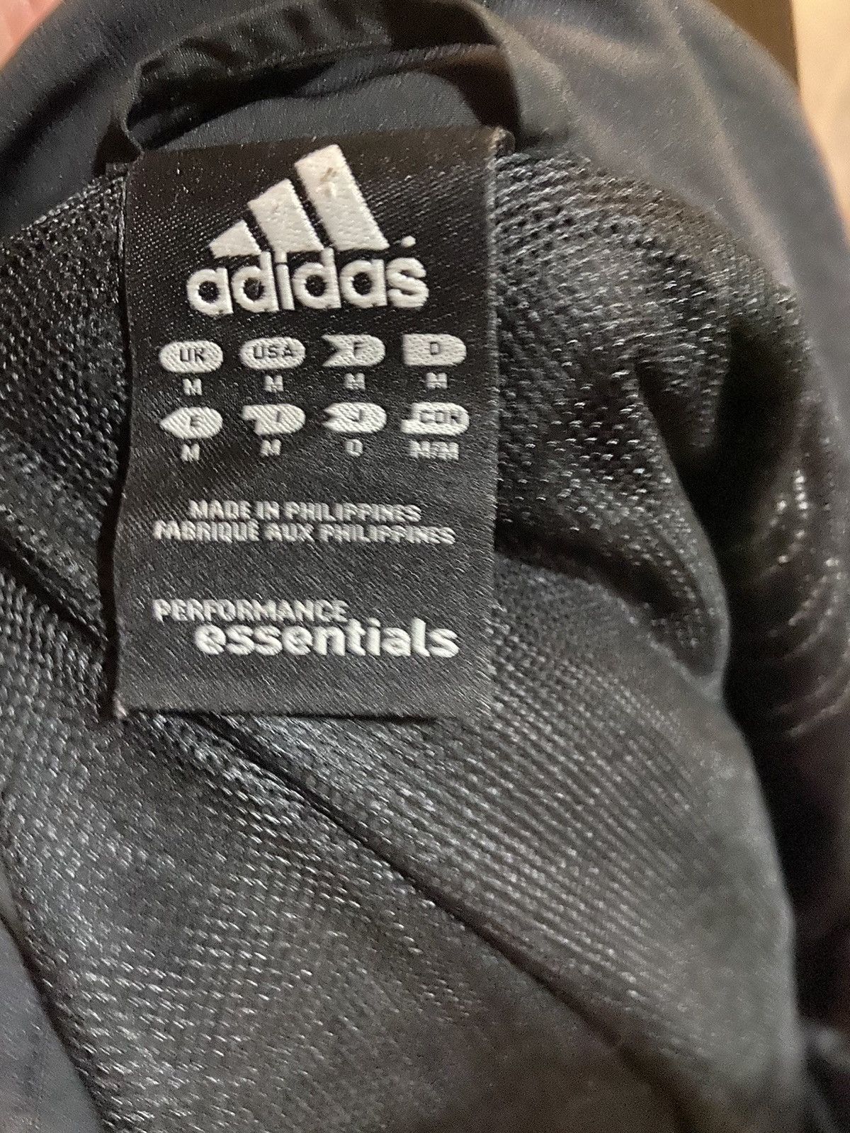 Adidas Adidas clima proof Size US M / EU 48-50 / 2 - 13 Thumbnail