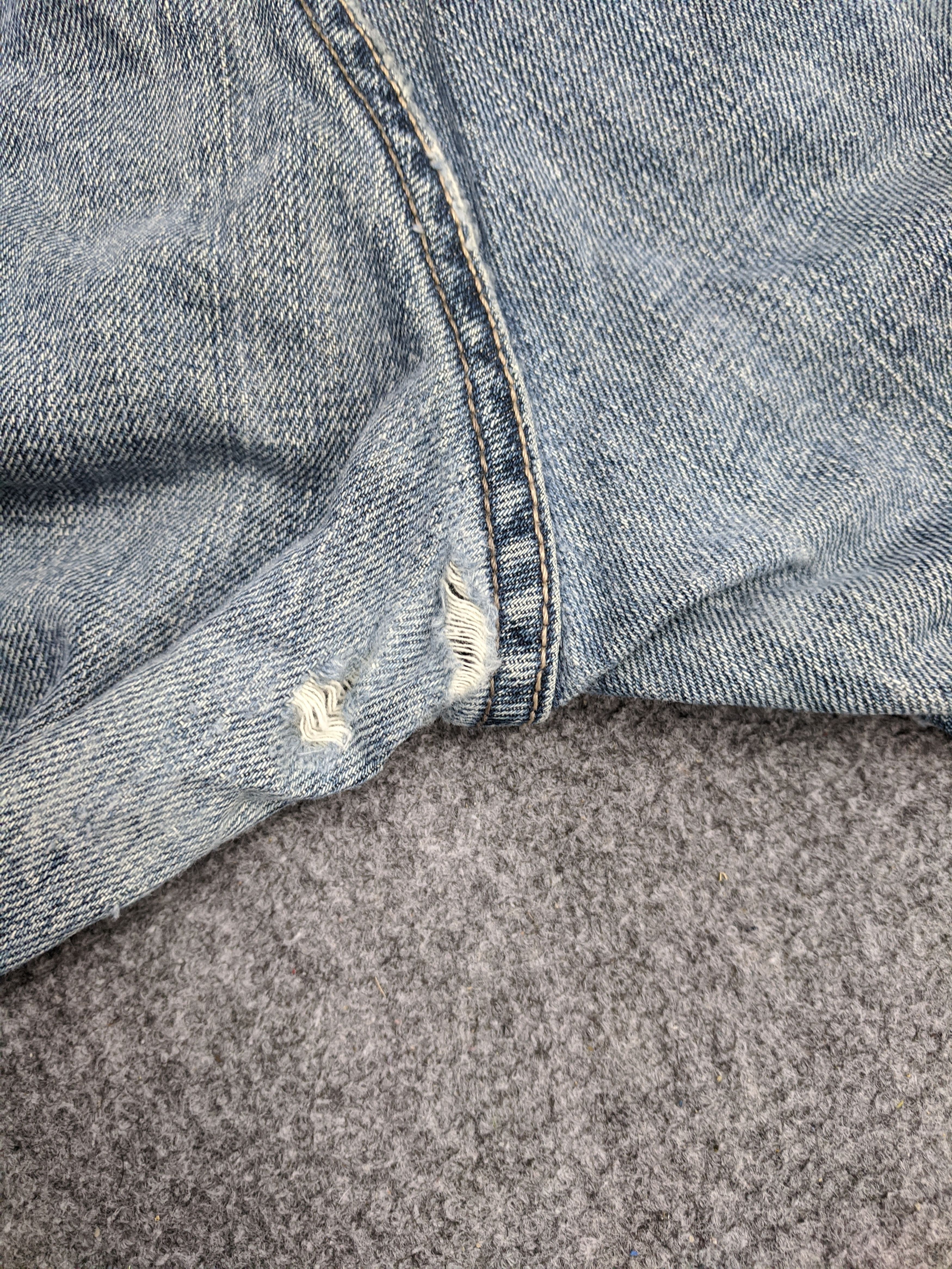 Levi's Vintage Levis 514 Jeans DP0901 Size US 33 - 13 Thumbnail