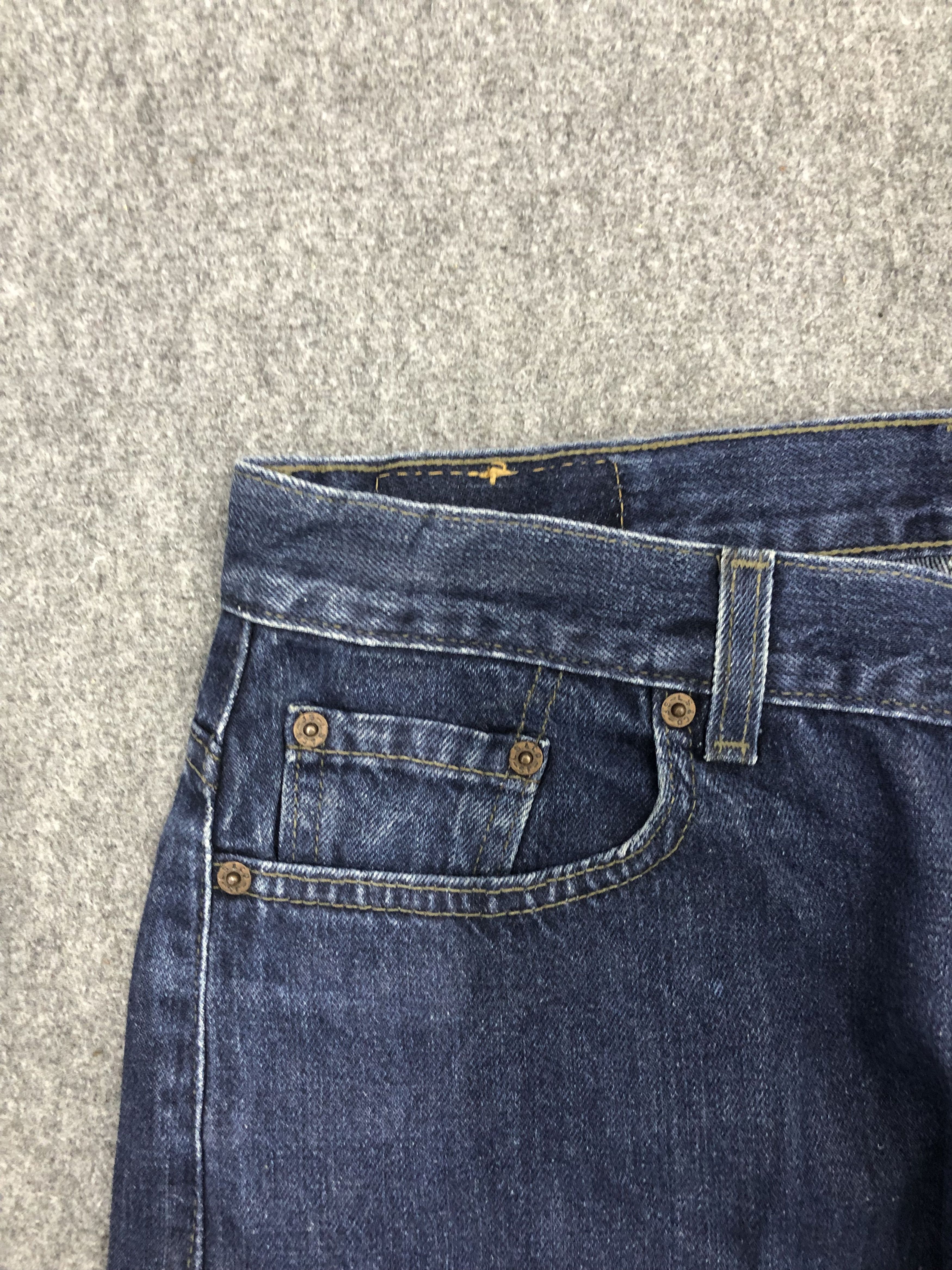 Levi's Vintage Levis 577 Jeans DP1039 Size US 33 - 8 Thumbnail