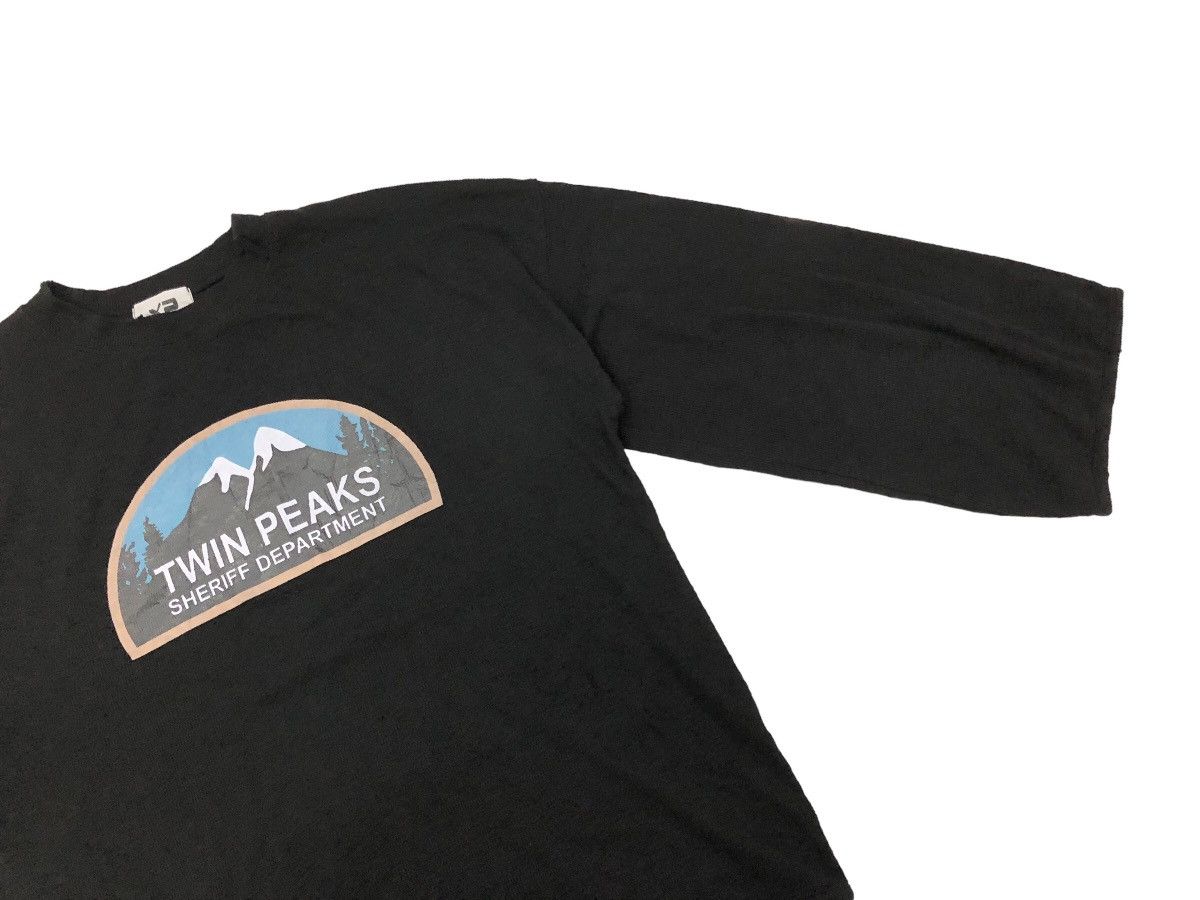 Designer × X2 RARE 🔥 TWIN PEAKS DISTRESSED DESIGN LOOK THERMAL COTTON TEE Size US L / EU 52-54 / 3 - 4 Thumbnail