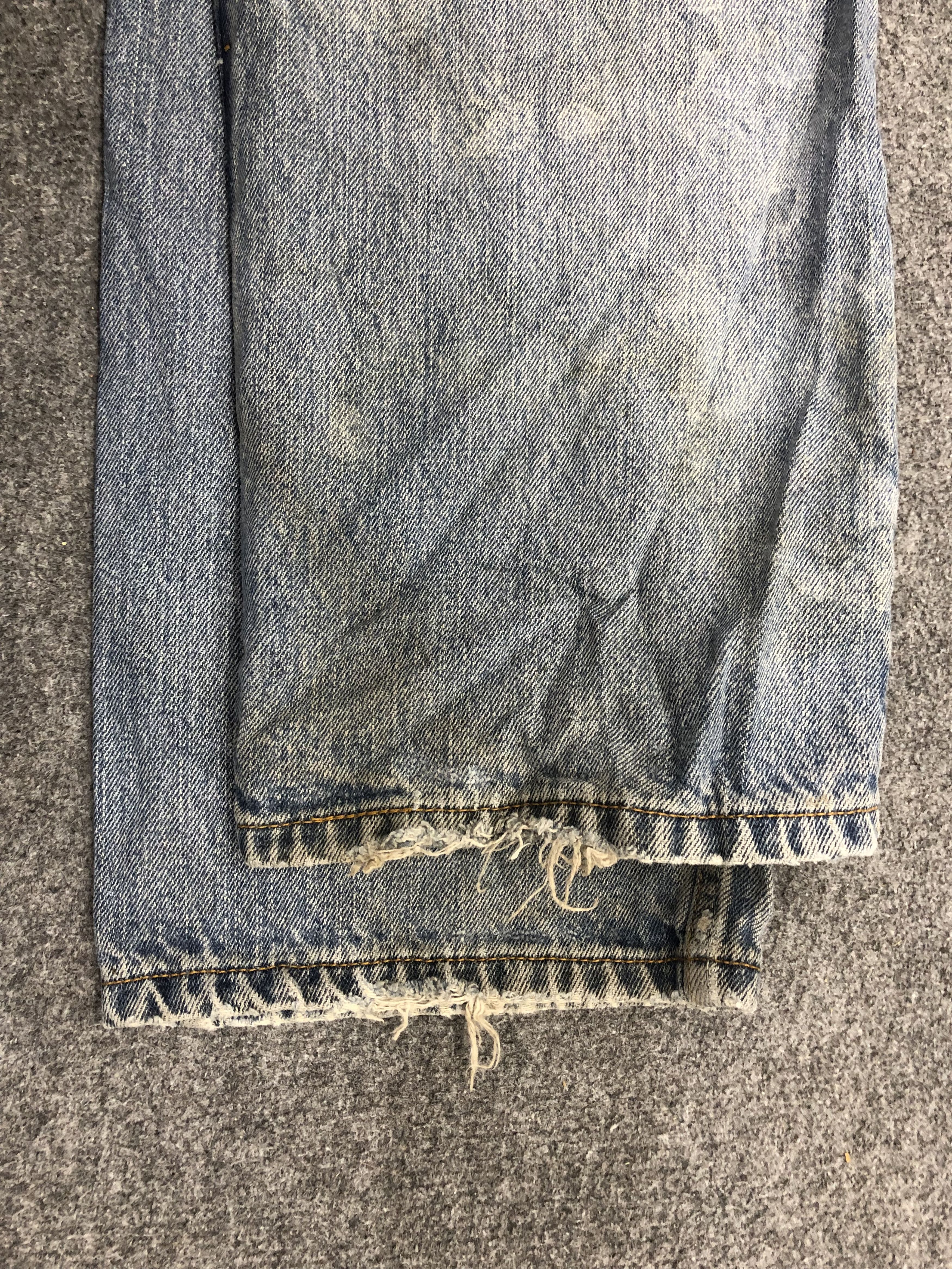 Levi's Vintage Levis 505 Light Wash Jeans DP1295 Size US 33 - 12 Thumbnail