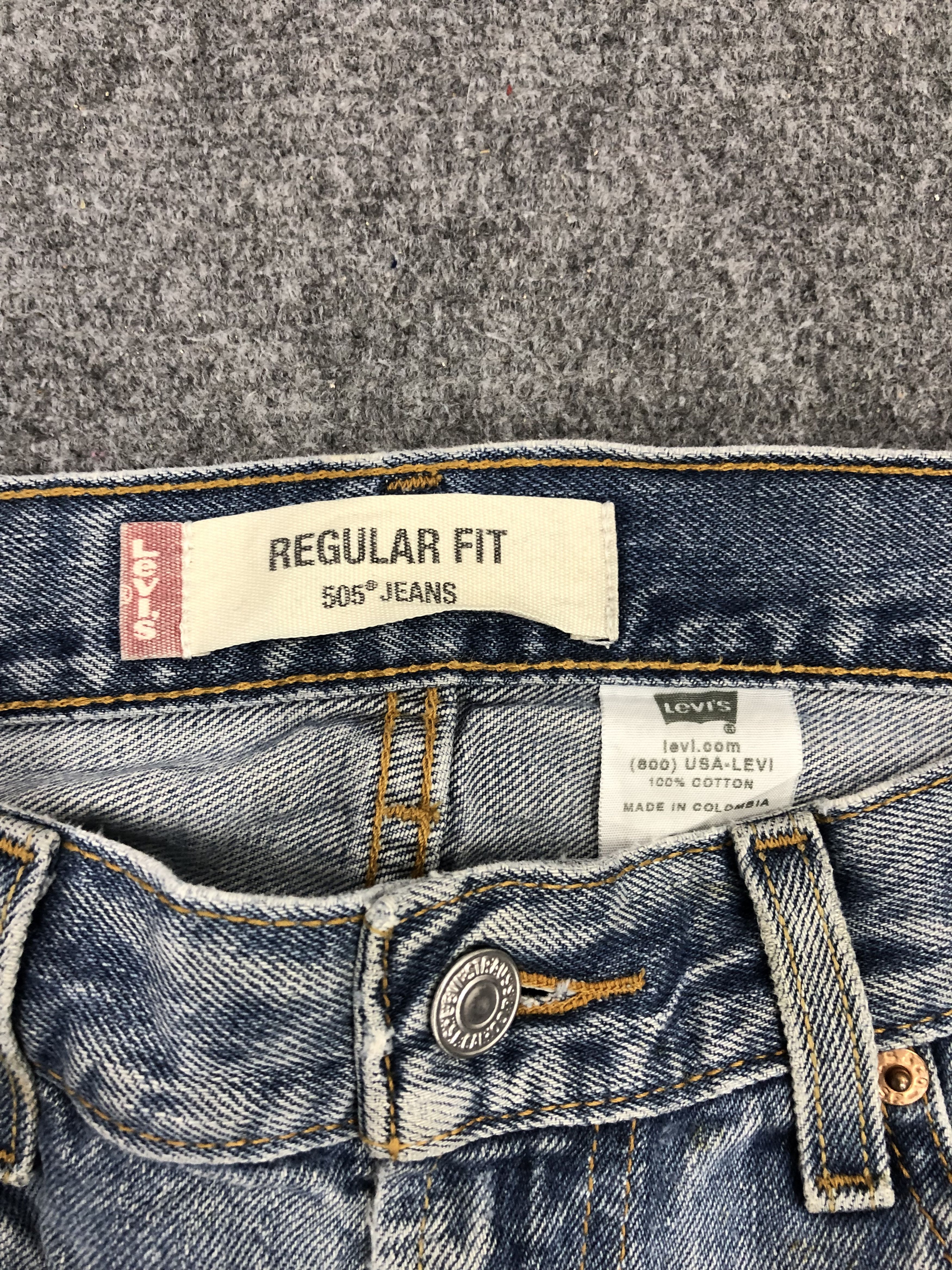 Levi's Vintage Levis 505 Light Wash Jeans DP1295 Size US 33 - 7 Thumbnail