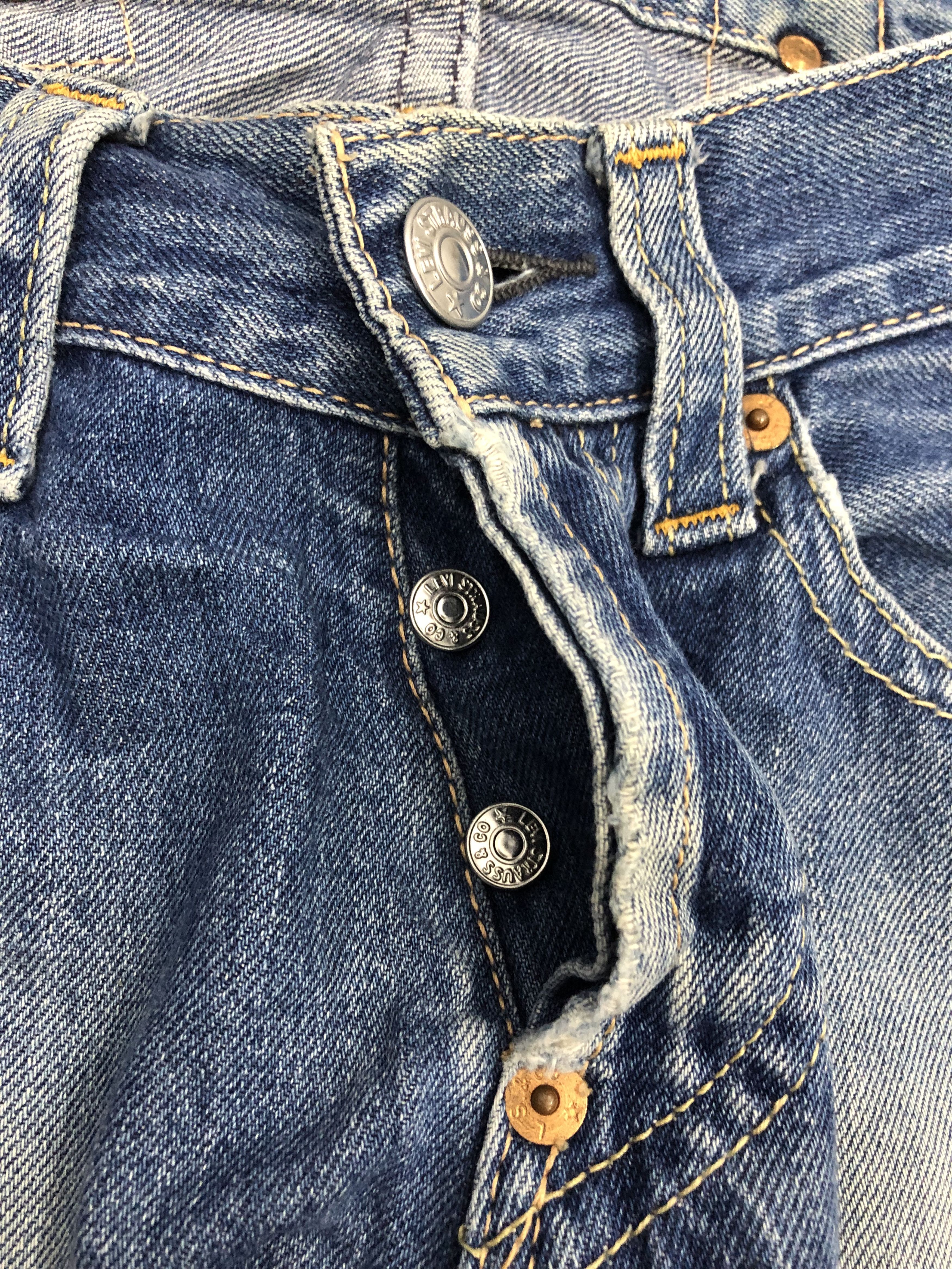 Levi's Vintage Levis 902 Light Wash Jeans DP1261 Size US 33 - 9 Thumbnail
