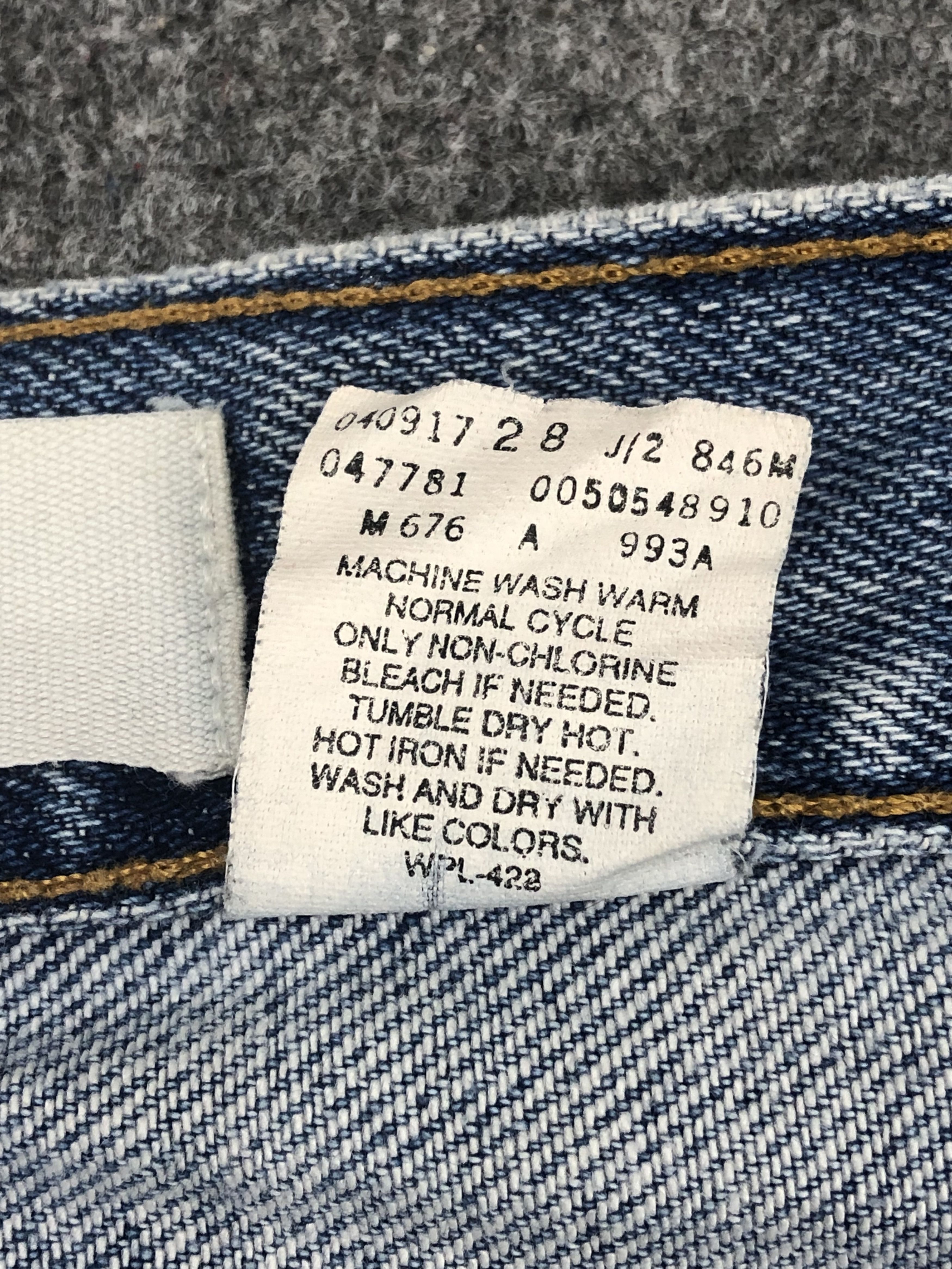 Levi's × Vintage Vintage 90s Levis 505 Faded Blue Jeans DP1548 Size US 33 - 7 Thumbnail
