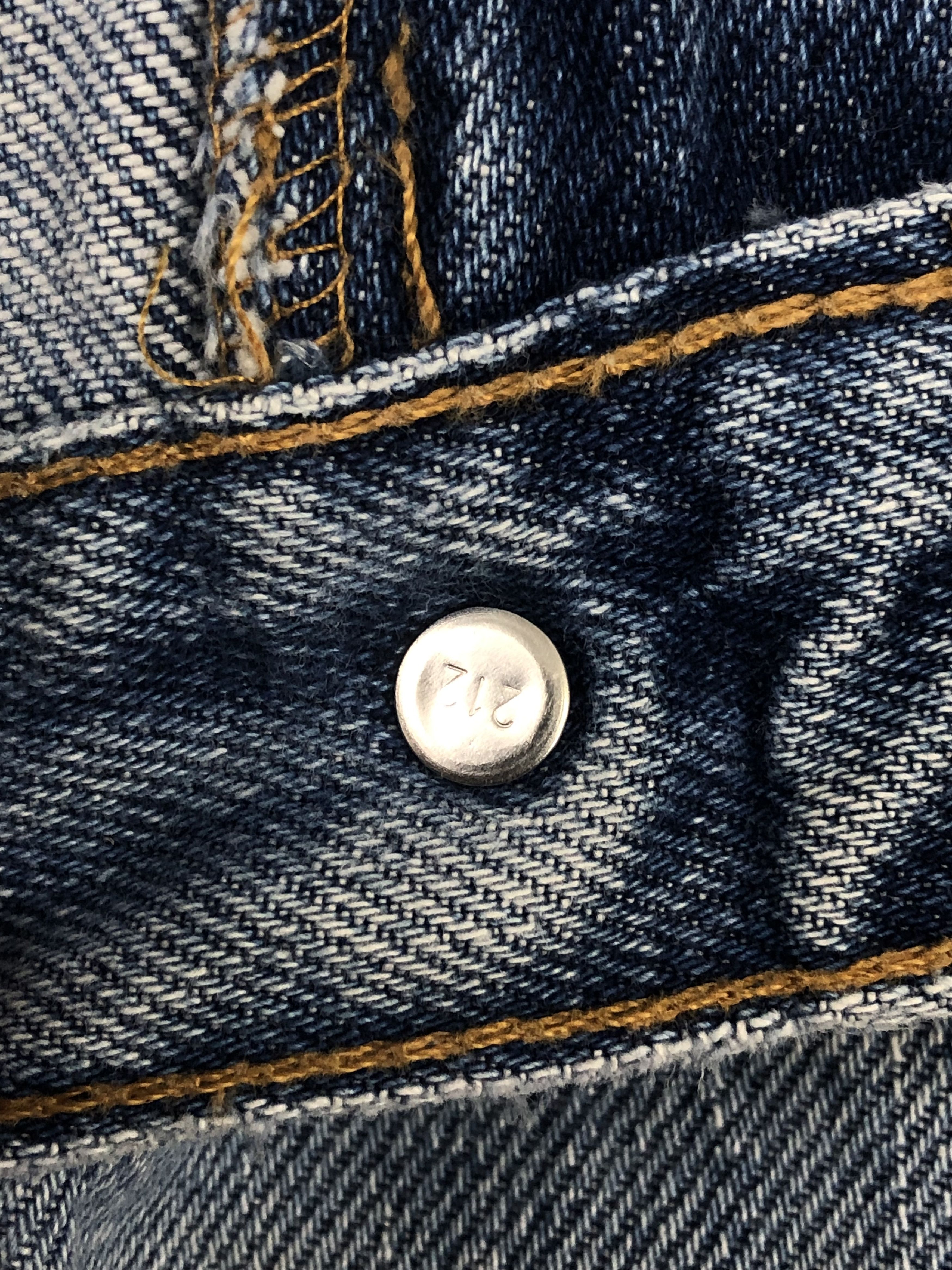Levi's × Vintage Vintage 90s Levis 505 Faded Blue Jeans DP1548 Size US 33 - 12 Thumbnail