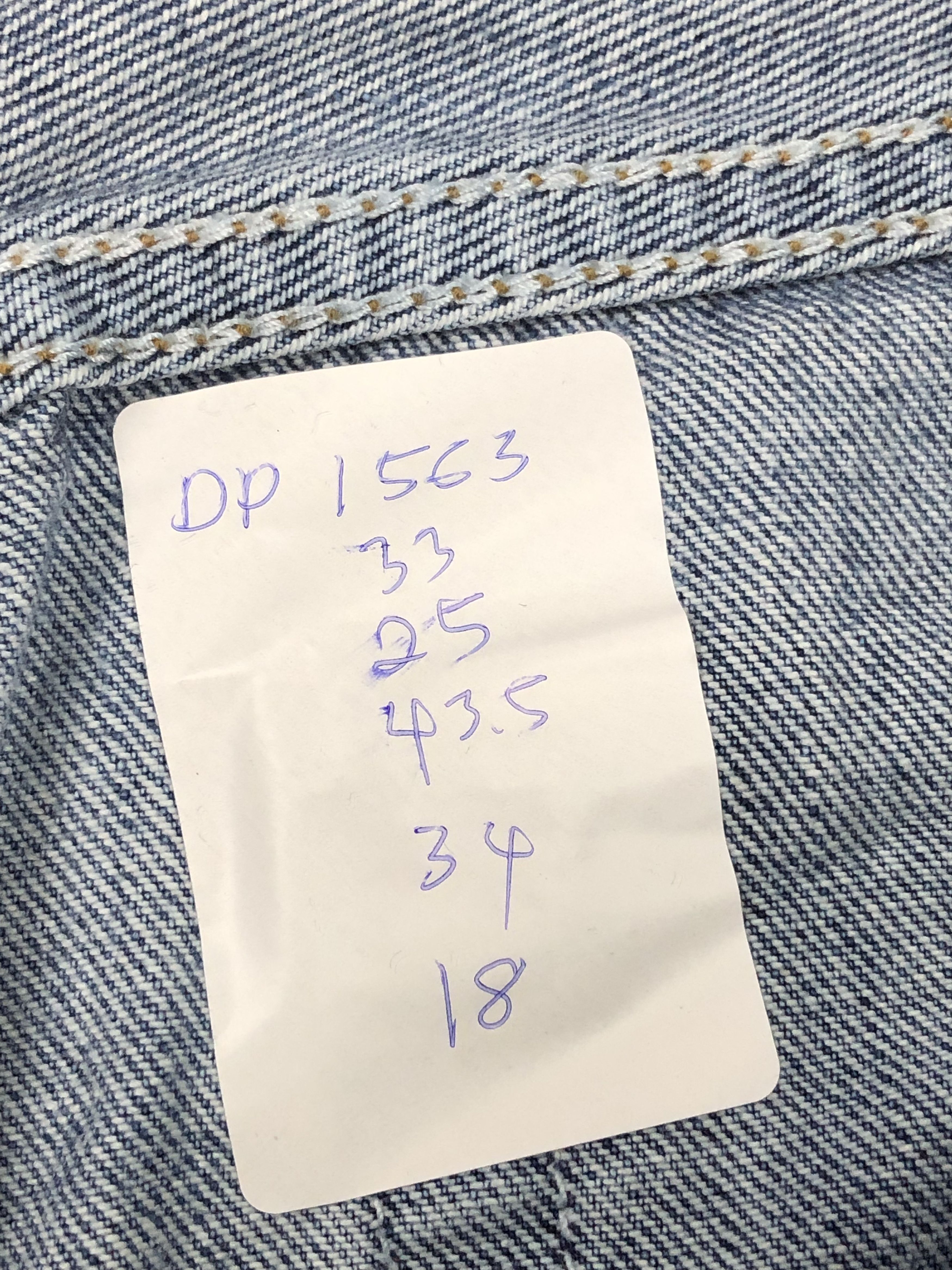 Levi's Vintage Levis 501 Jeans DP1563 Size US 33 - 15 Thumbnail
