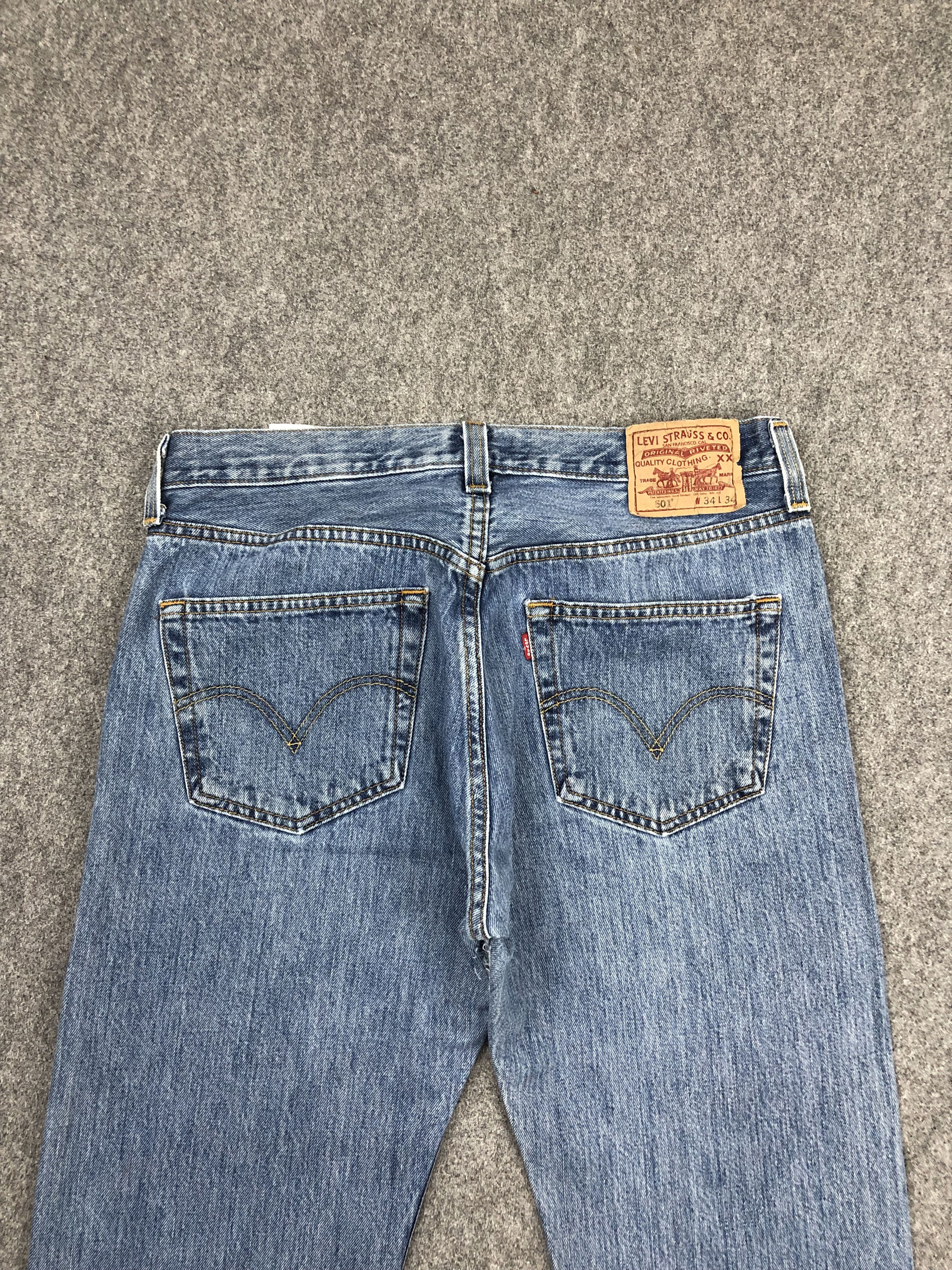 Levi's Vintage Levis 501 Jeans DP1563 Size US 33 - 4 Thumbnail