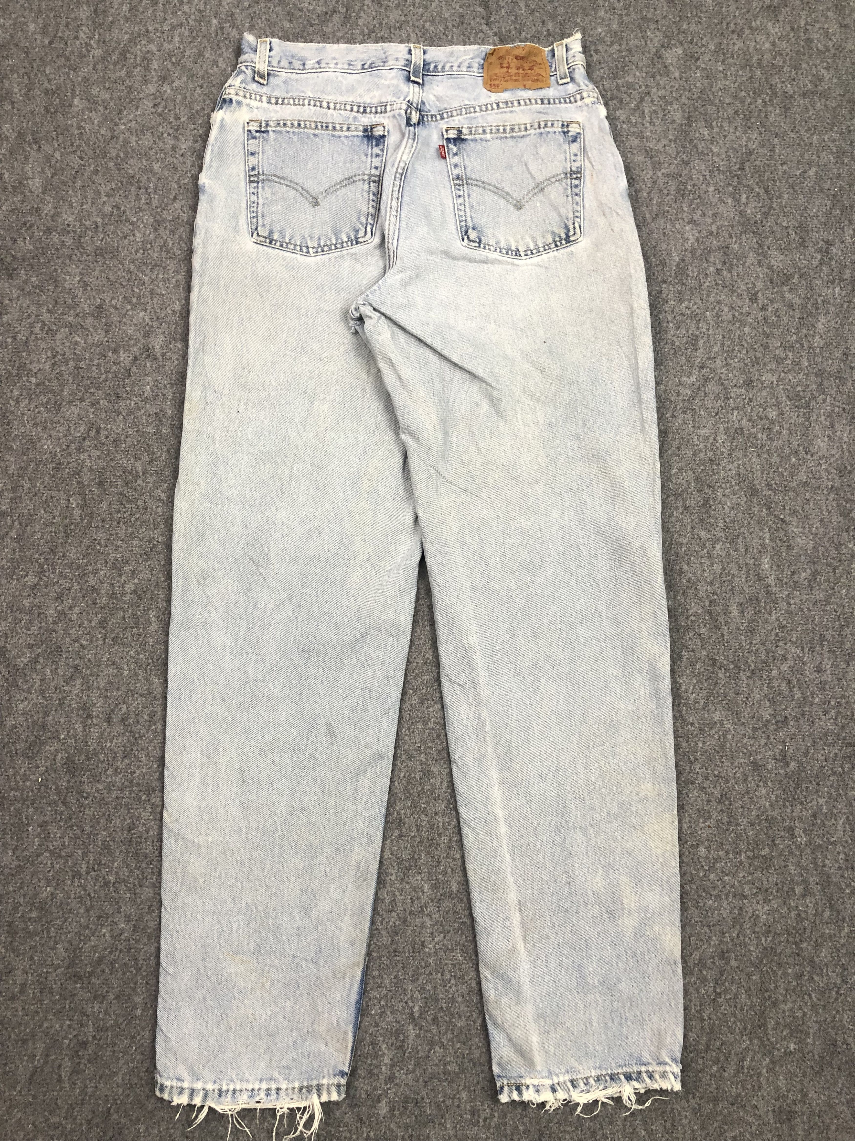 Levi's Vintage 90s Levis 550 Jeans Lightwash DP0517 Size US 33 - 3 Thumbnail