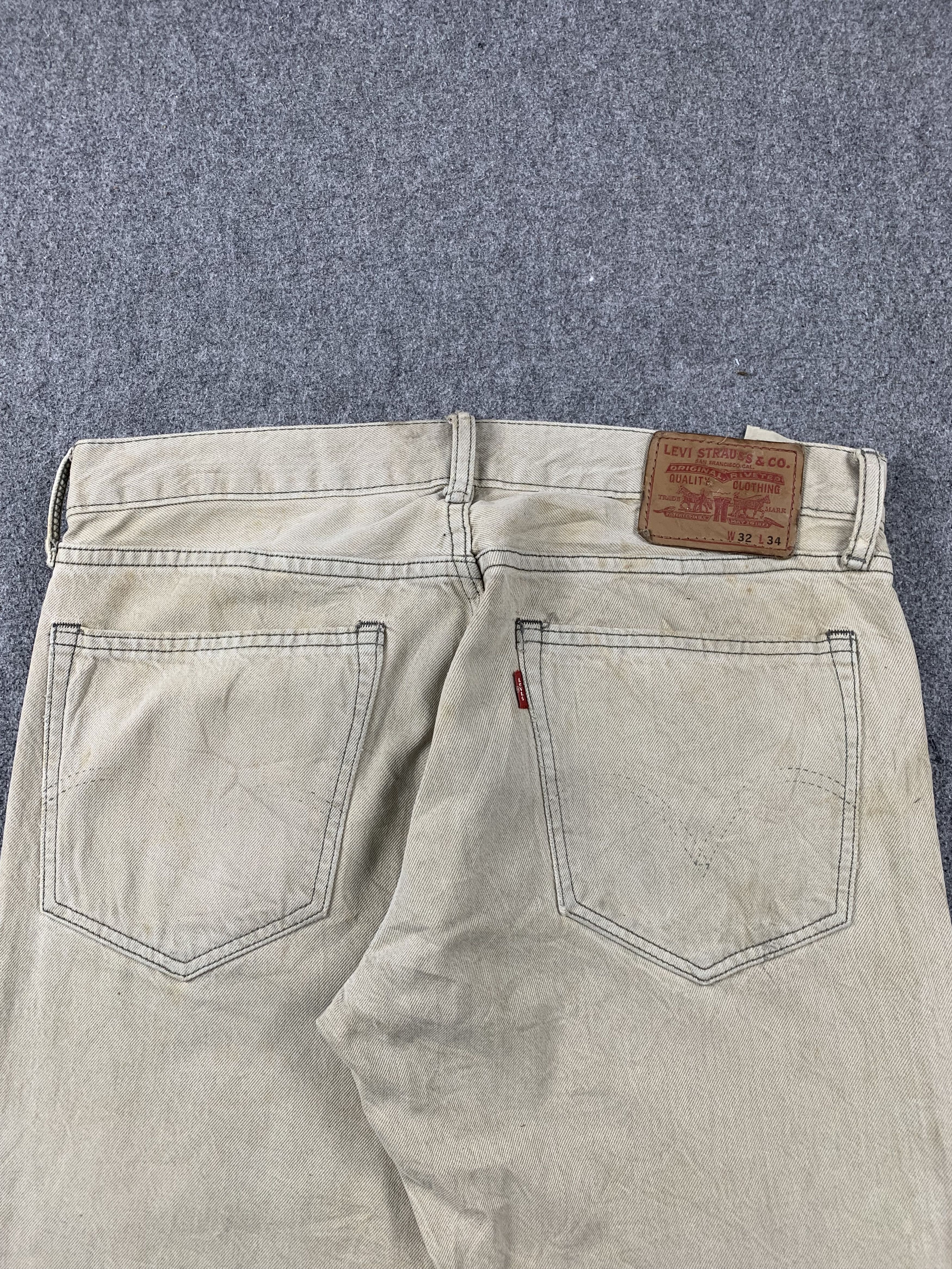 Levi's Vintage Levis Faded Jeans DP2033 Size US 33 - 4 Thumbnail