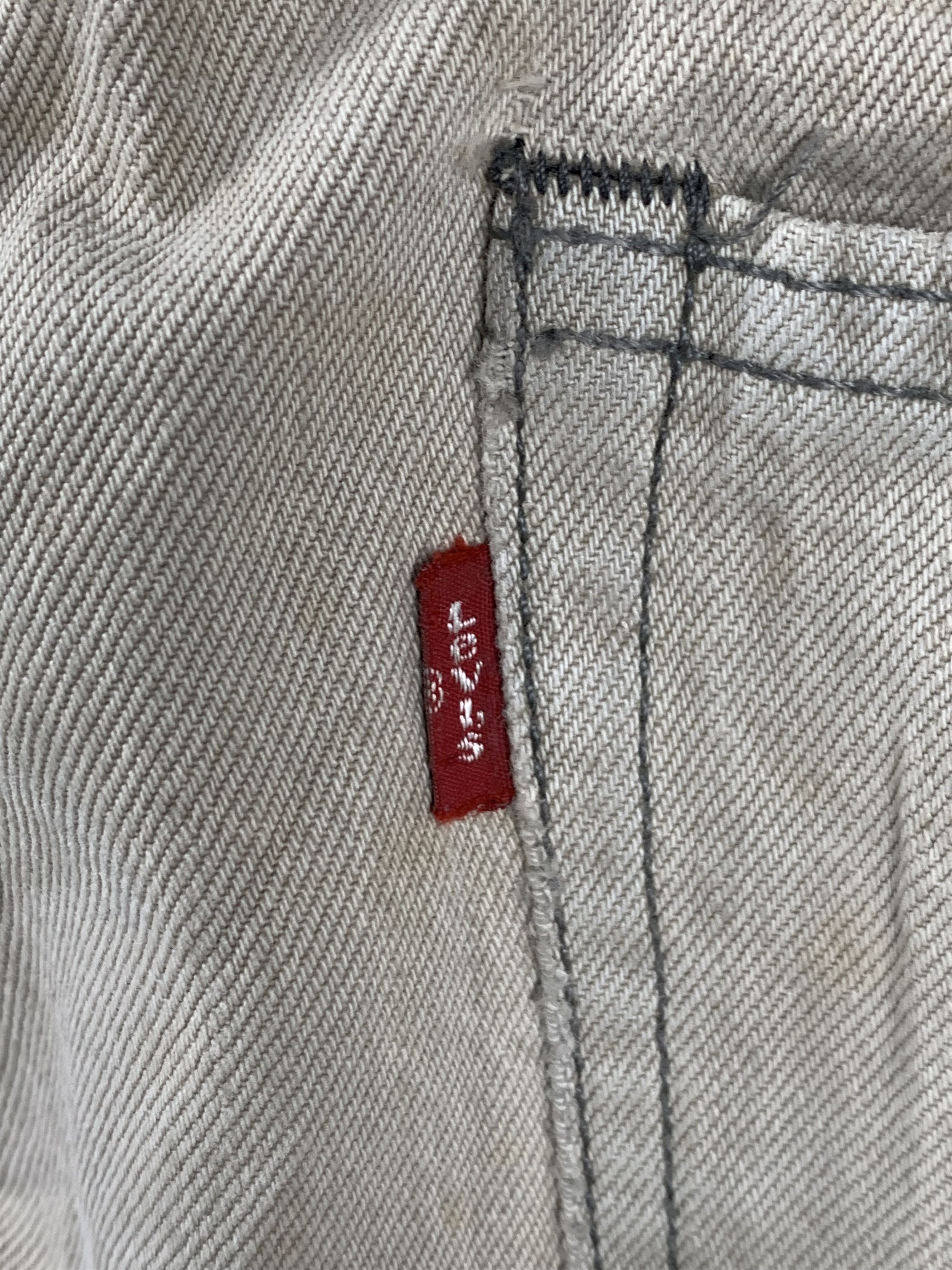 Levi's Vintage Levis Faded Jeans DP2033 Size US 33 - 10 Thumbnail