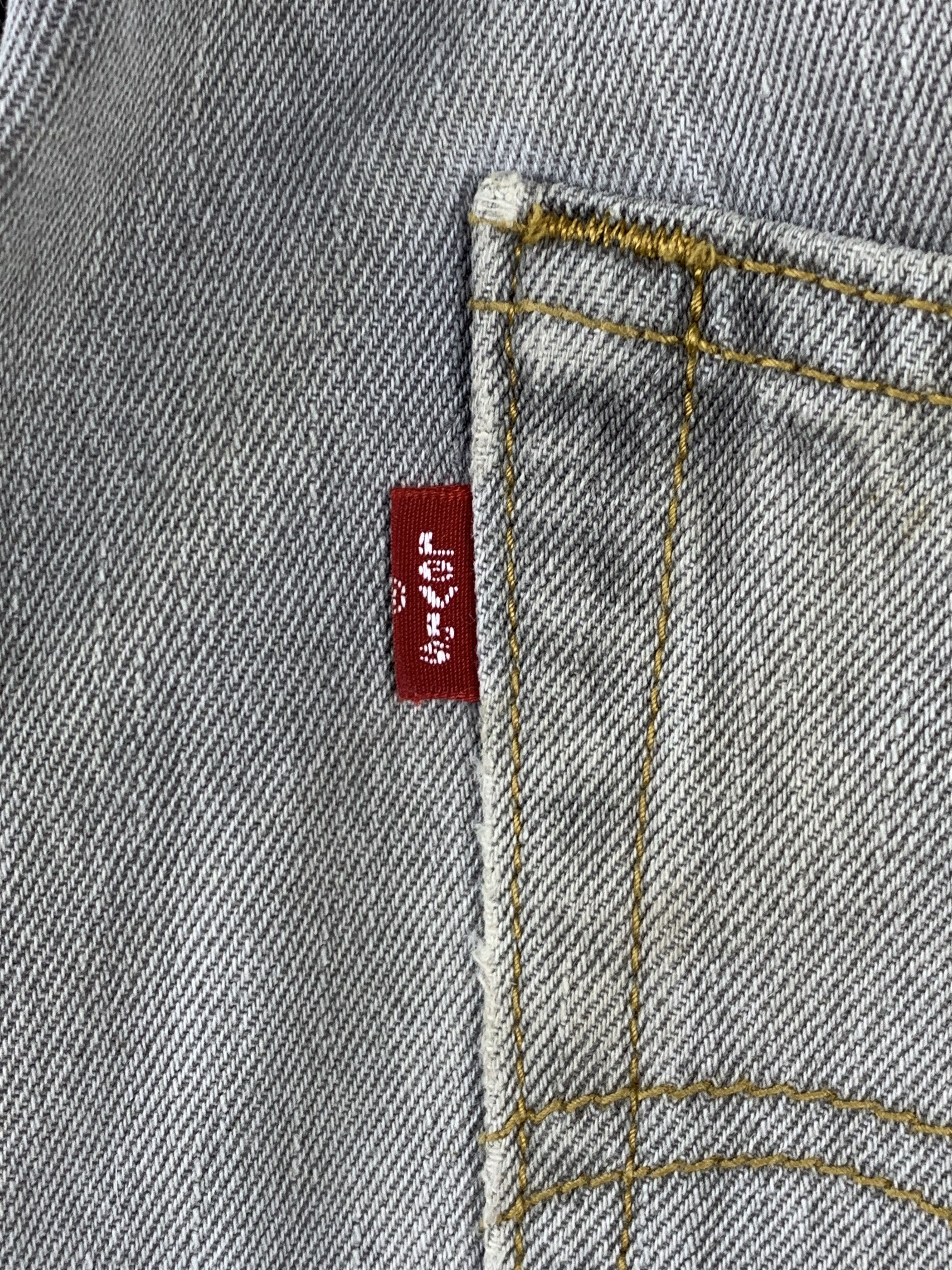 Levi's Vintage Levis 505 Faded Black Jeans DP2034 Size US 33 - 6 Thumbnail