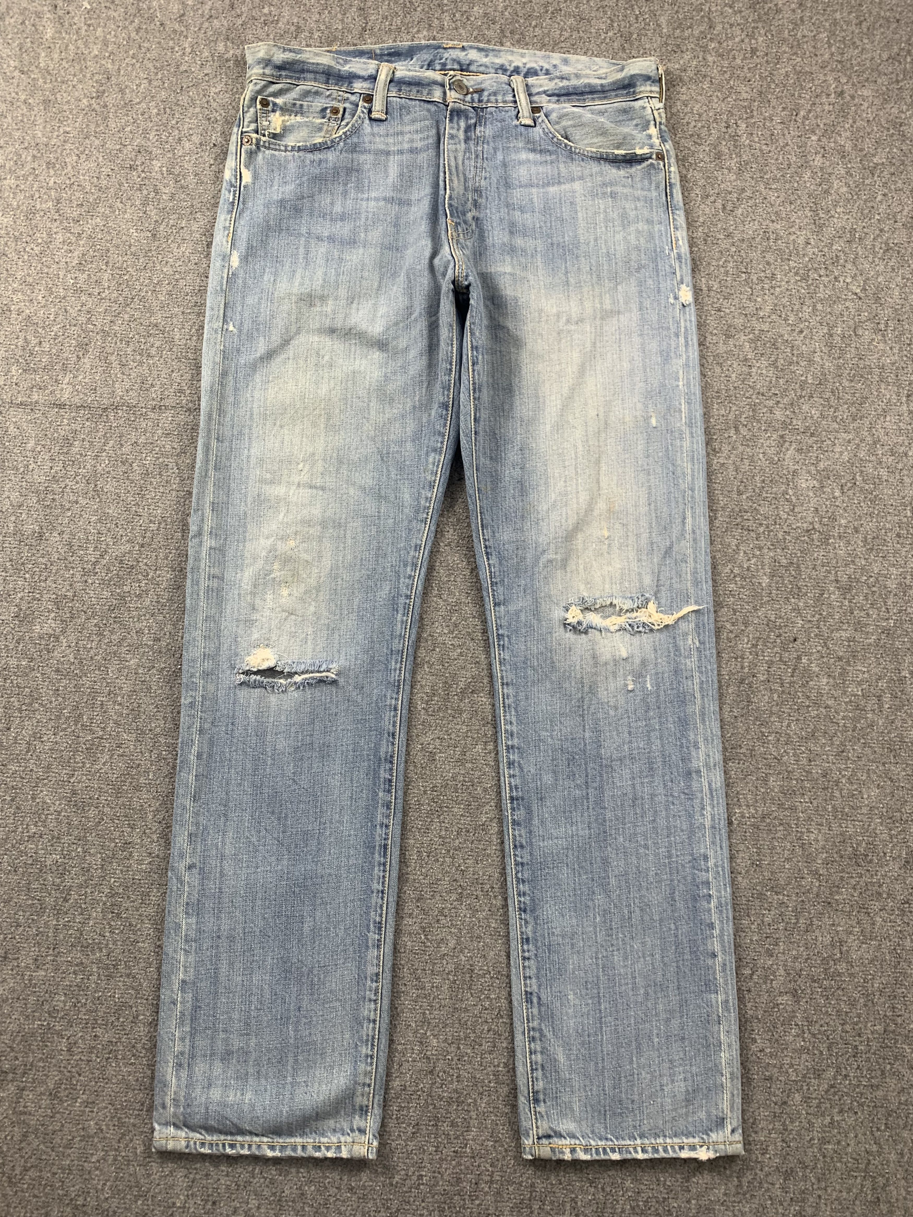 Levi's Vintage Levis 504 Light Wash Jeans DP2041 Size US 33 - 1 Thumbnail