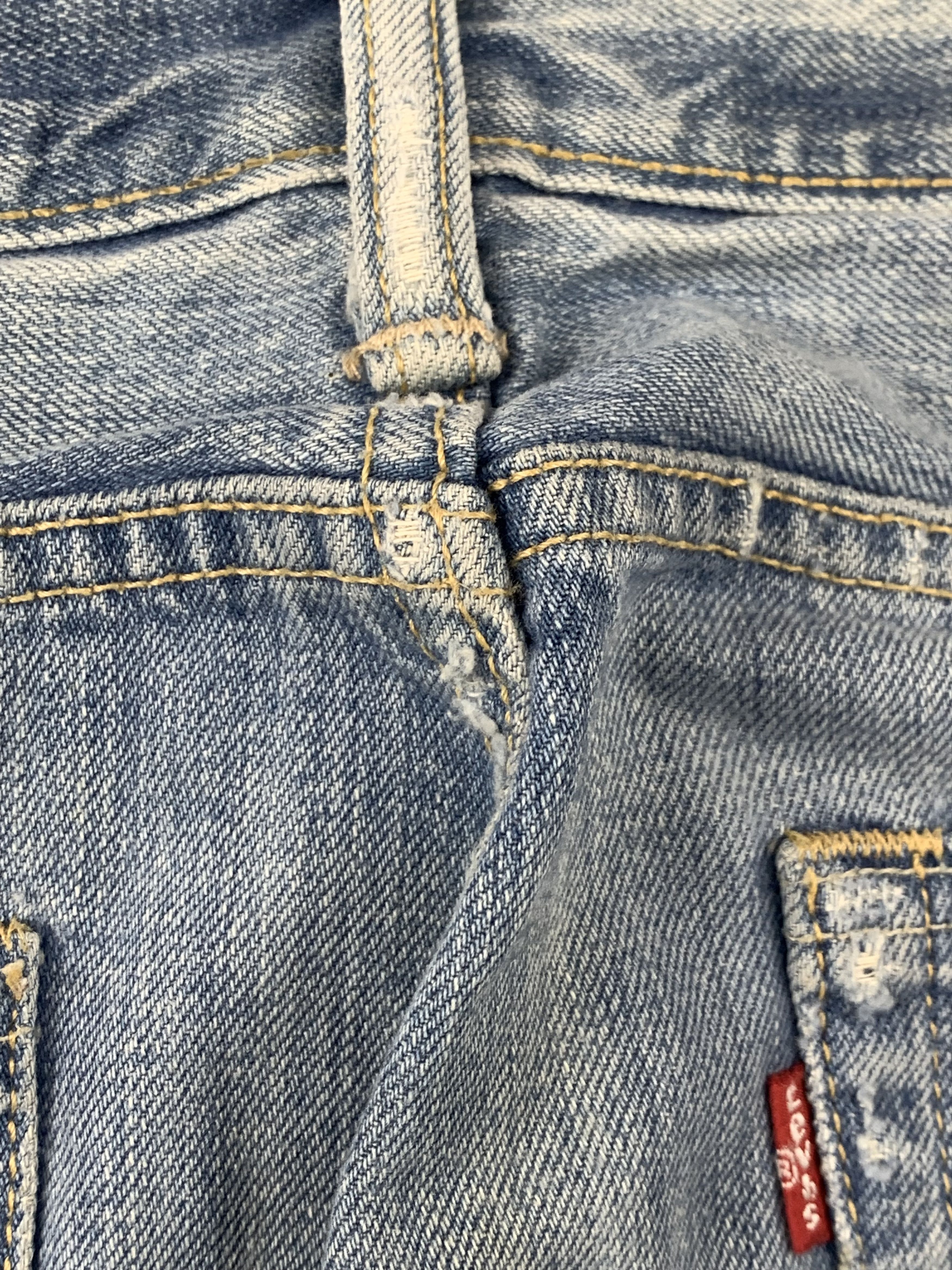 Levi's Vintage Levis 504 Light Wash Jeans DP2041 Size US 33 - 20 Thumbnail