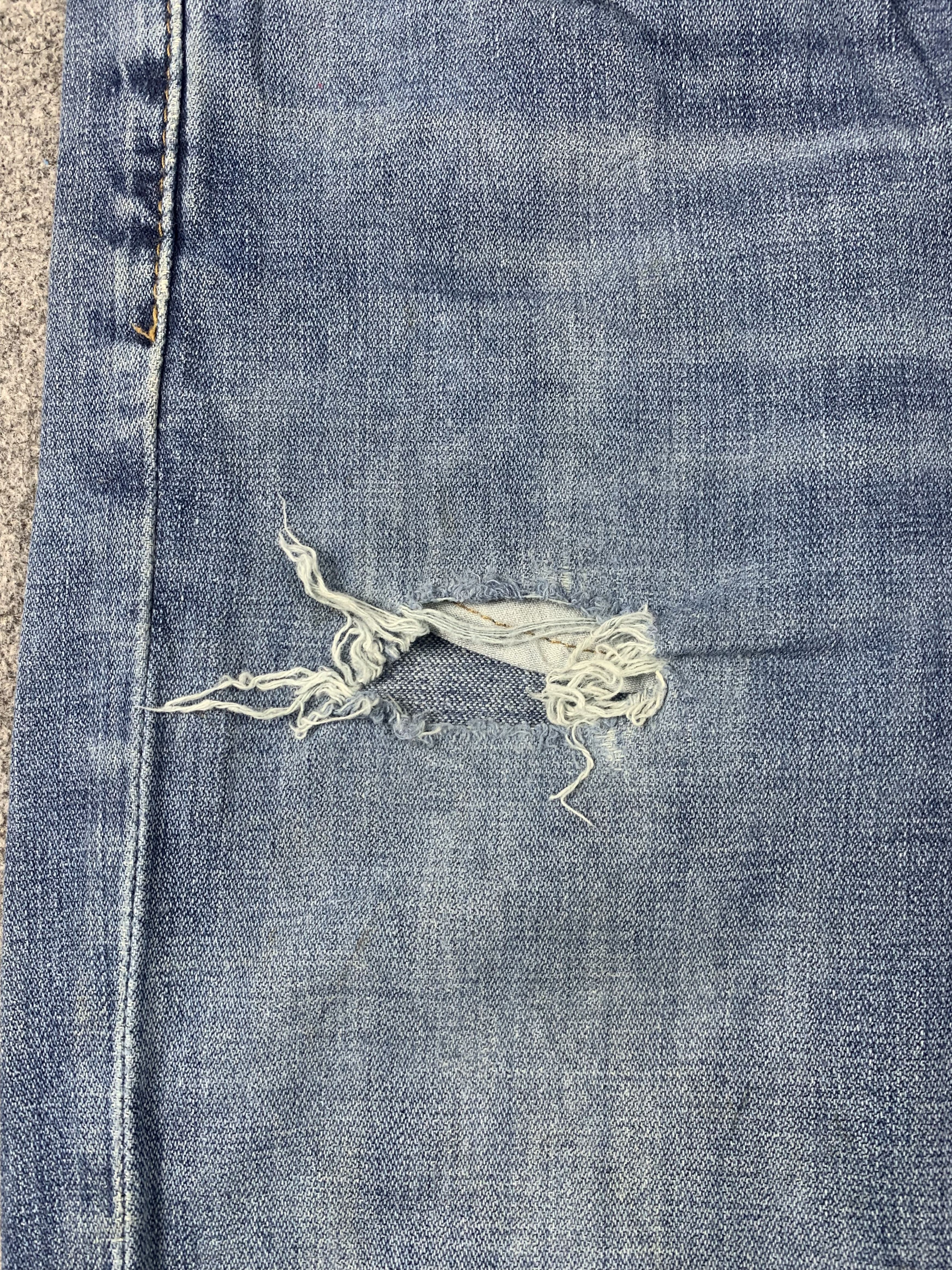 Levi's Vintage Levis 514 Faded Blue Jeans DP2066 Size US 33 - 11 Thumbnail