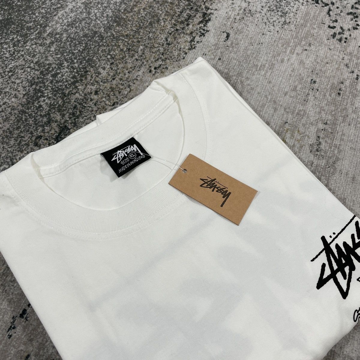 Stussy STUSSY TSHIRT WHITE - XLARGE Size US XL / EU 56 / 4 - 3 Thumbnail