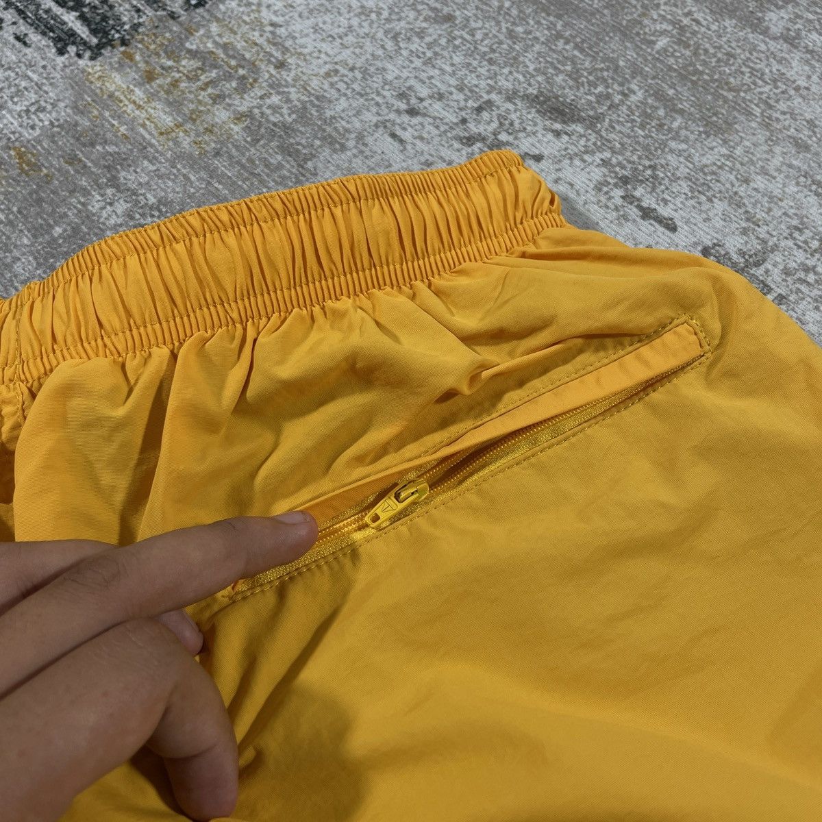 Stussy STUSSY CURL S LOGO BEACHSHORT M" Size US 32 / EU 48 - 6 Thumbnail