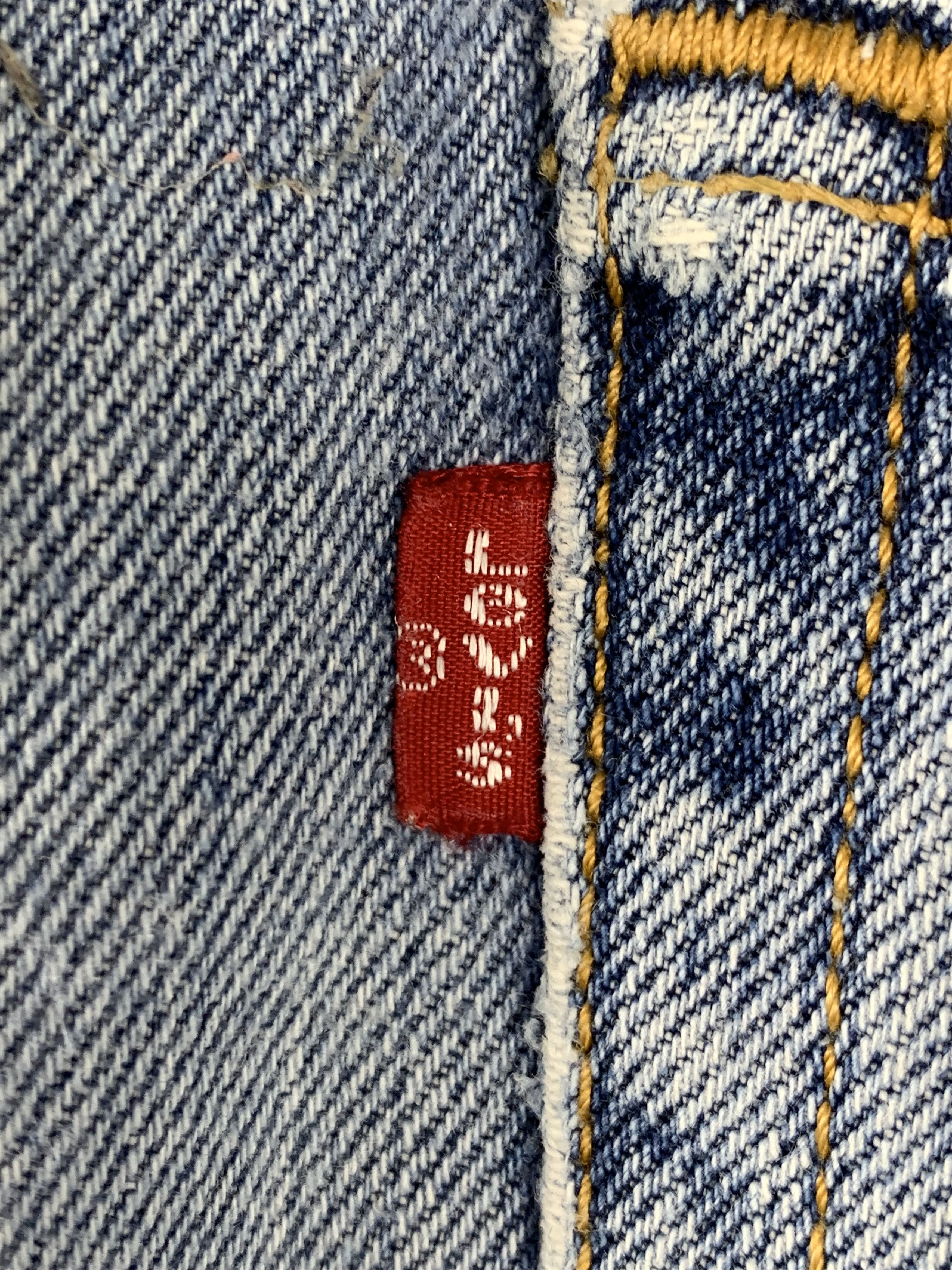 Levi's Vintage Levis 501 Light Wash Jeans DP2127 Size US 31 - 20 Thumbnail