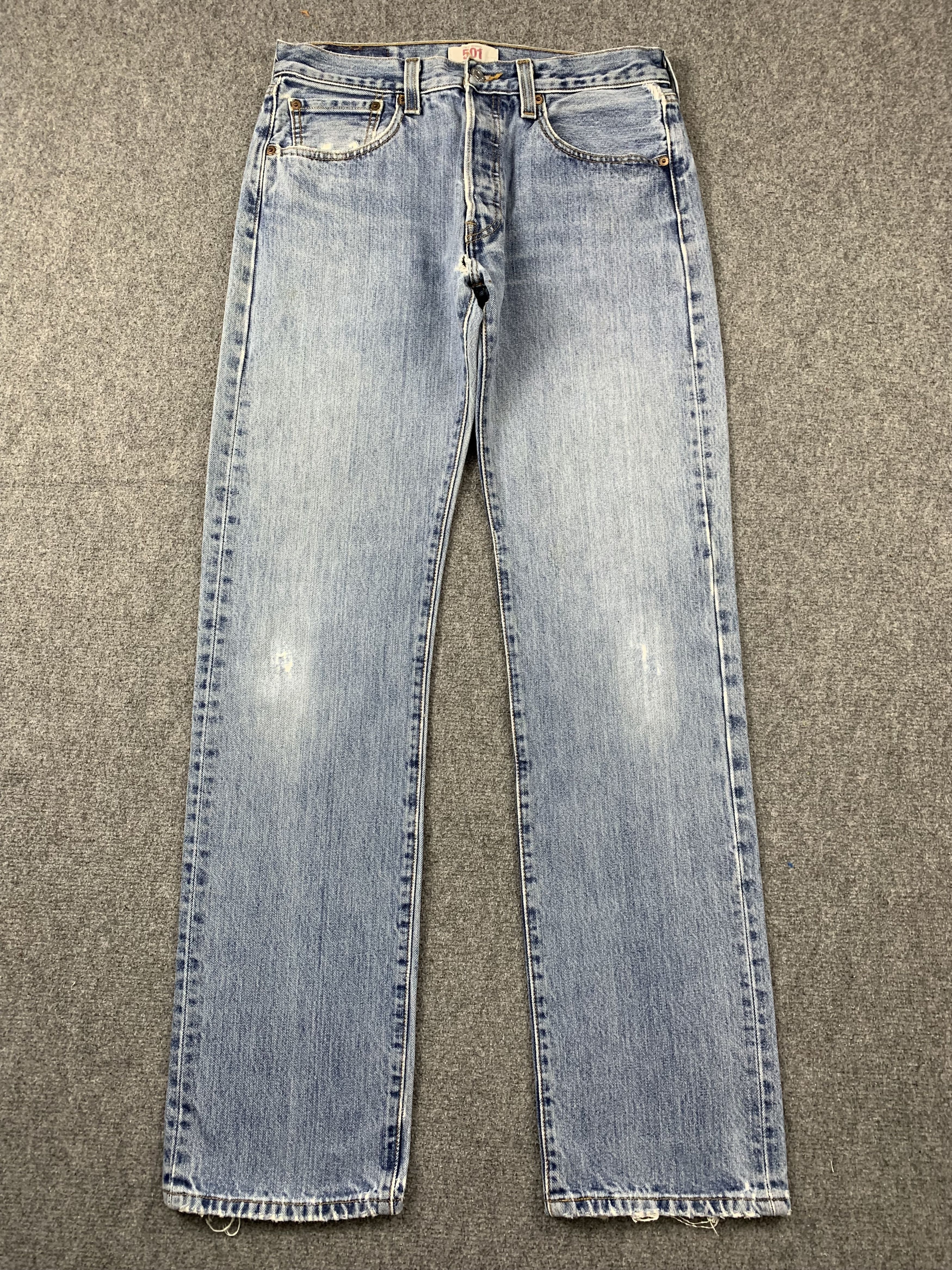 Levi's Vintage Levis 501 Light Wash Jeans DP2127 Size US 31 - 1 Thumbnail