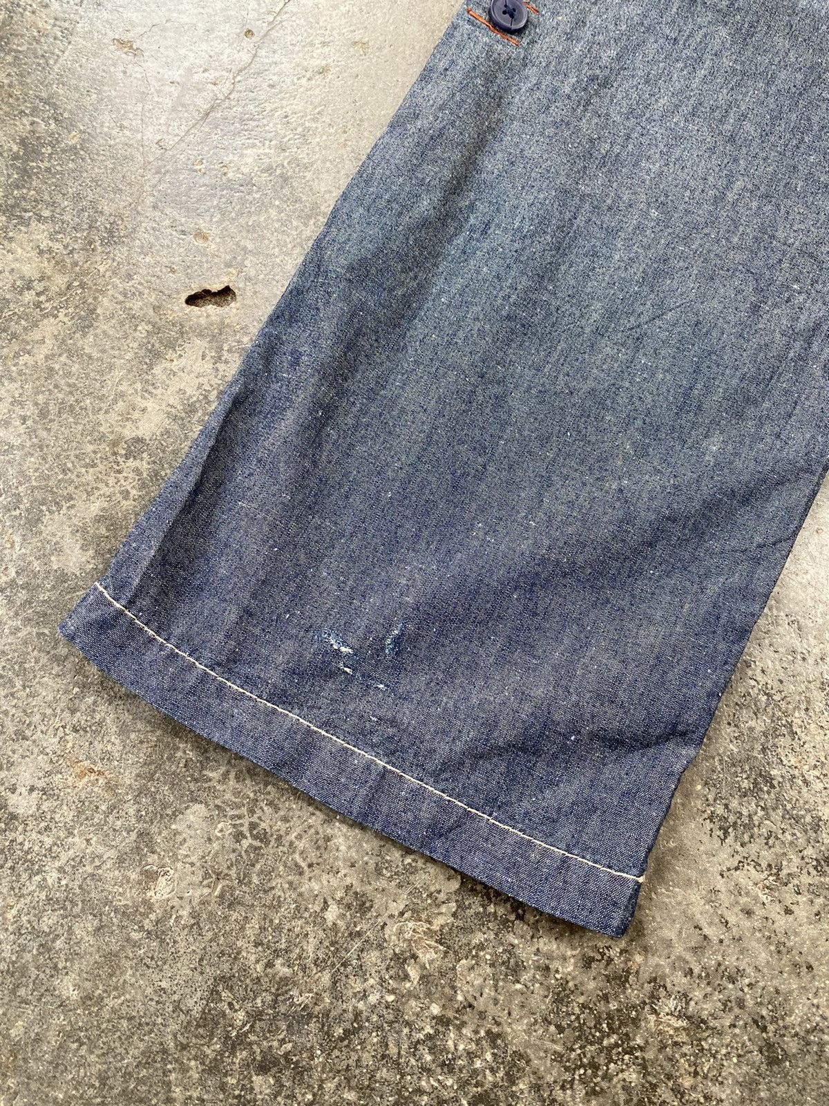 Vintage Vintage Navy Chambray Bush Buckle Pants Size US 35 - 9 Thumbnail