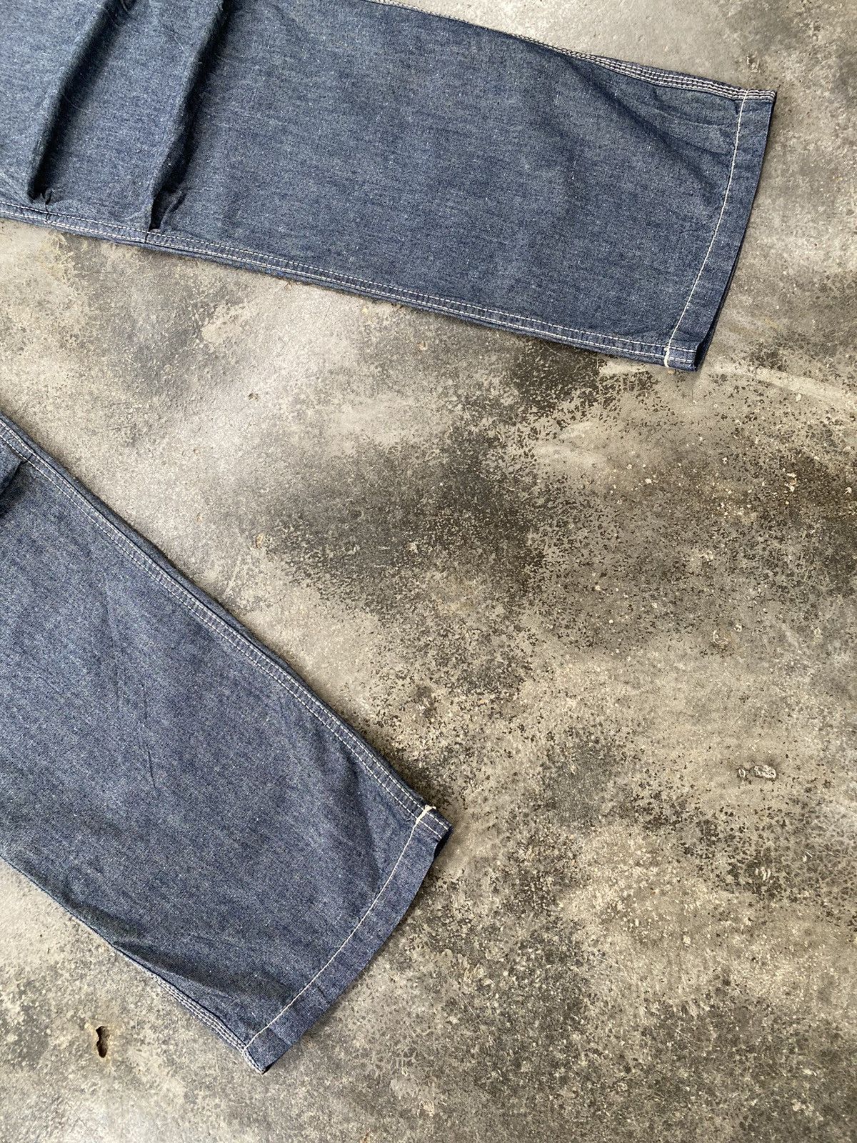 Vintage Vintage Navy Chambray Bush Buckle Pants Size US 35 - 5 Thumbnail
