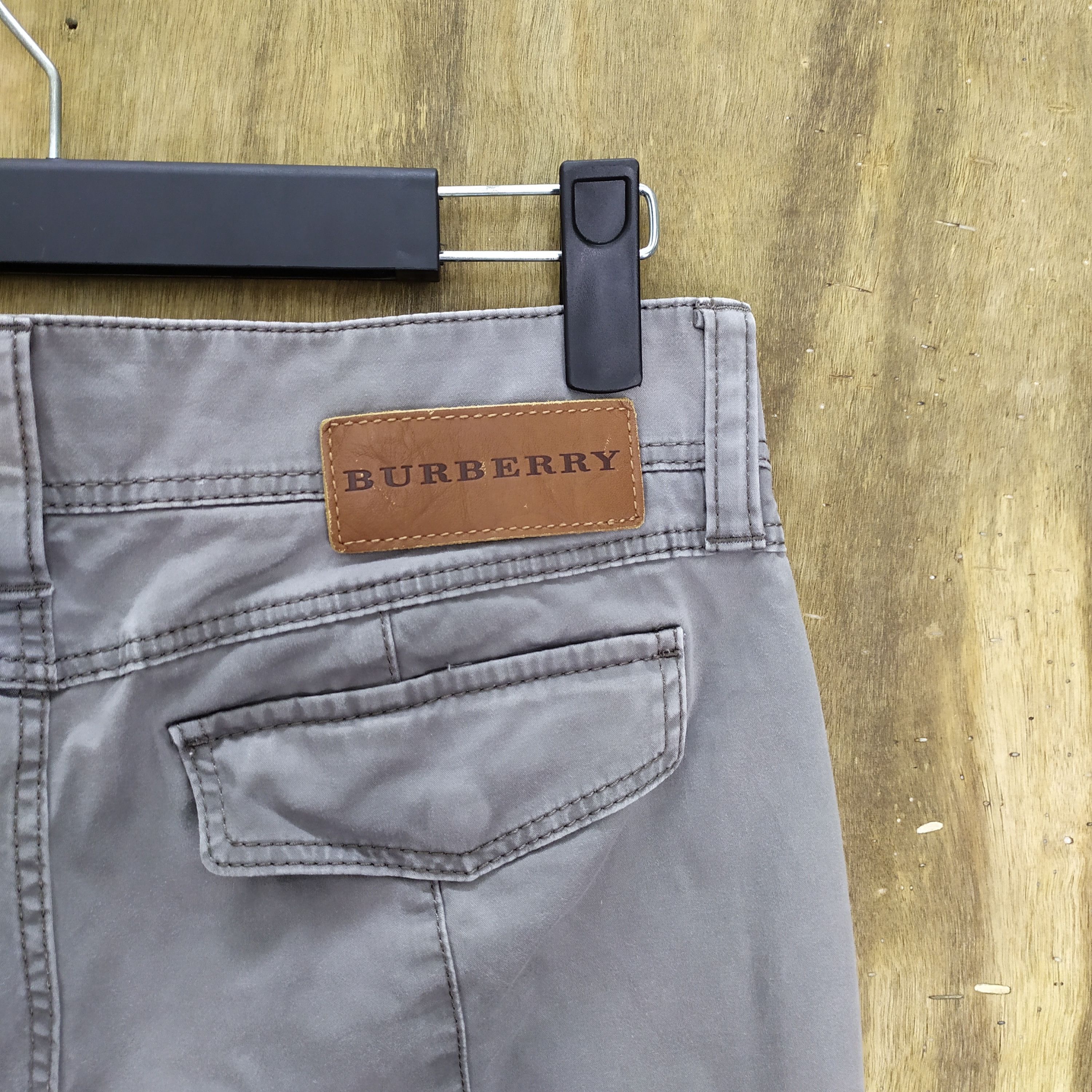 Burberry × Burberry Prorsum BURBERRY LONDON CARGO PANTS Size US 26 / EU 42 - 8 Thumbnail