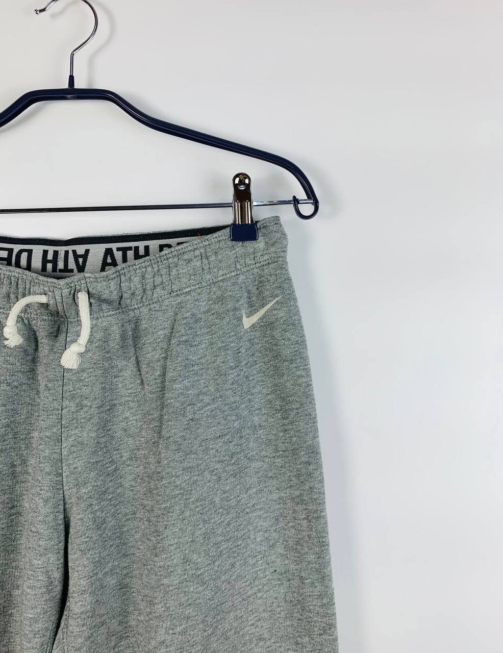 Nike Nike sweatpants grey XS Size US 28 / EU 44 - 3 Thumbnail