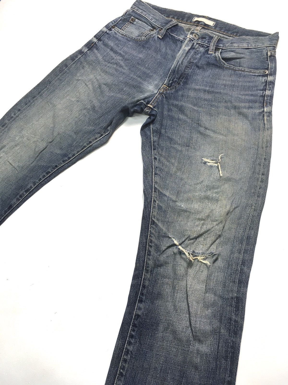 Japanese Brand × Uniqlo × Vintage Vintage uniqlo regular fit distressed selvage jeans japan Size US 30 / EU 46 - 8 Thumbnail
