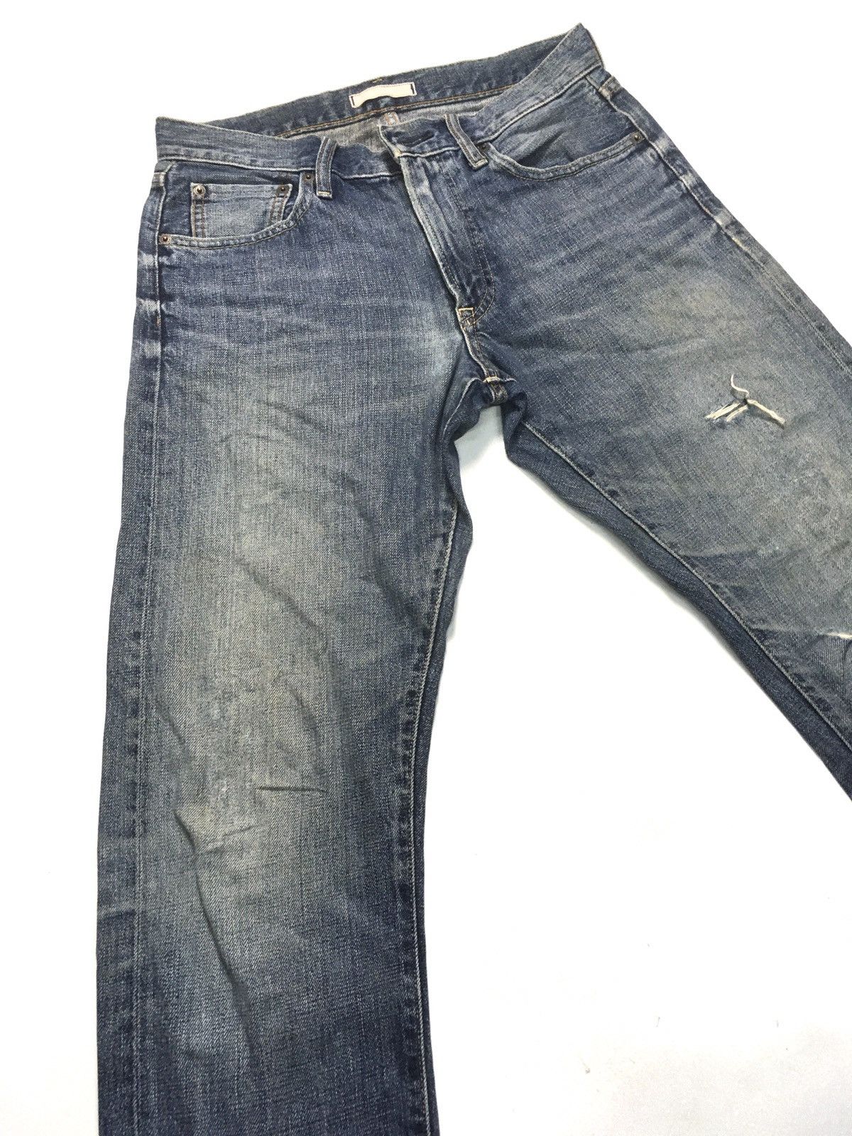 Japanese Brand × Uniqlo × Vintage Vintage uniqlo regular fit distressed selvage jeans japan Size US 30 / EU 46 - 7 Thumbnail