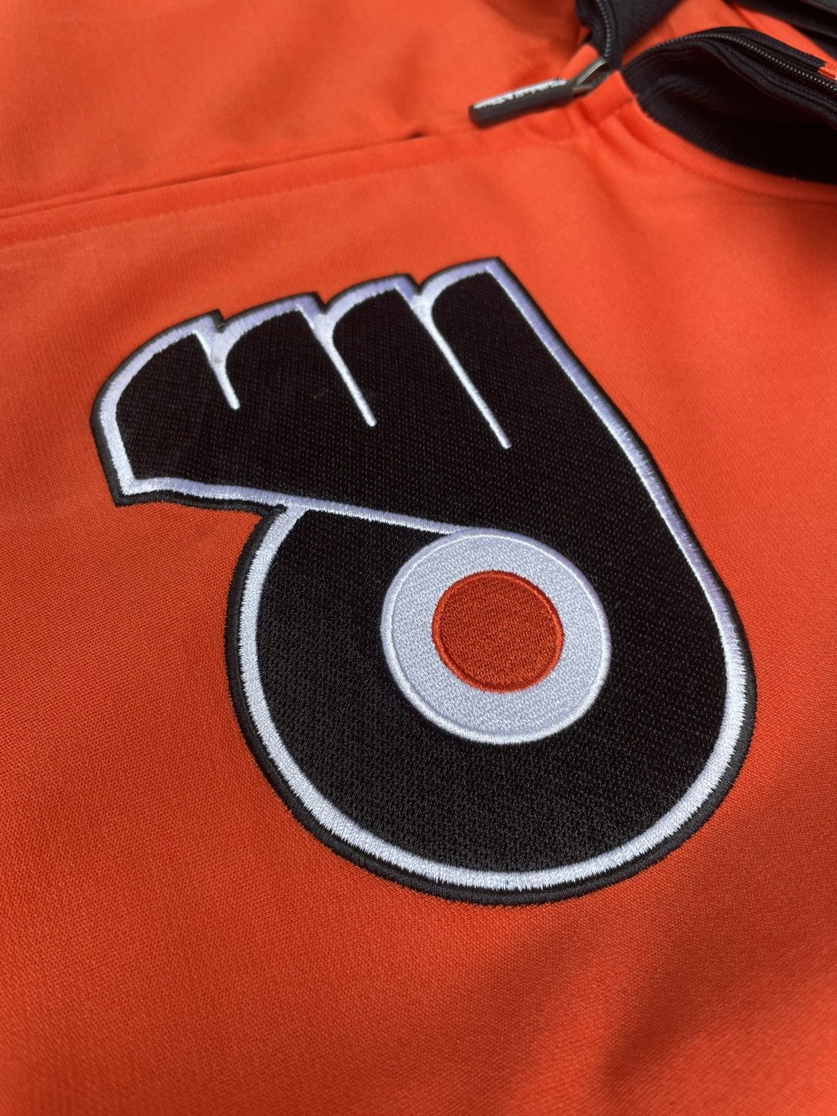 Mitchell & Ness Philadelphia Flyers Mitchell & Ness NHL Traning Jacket Size US XL / EU 56 / 4 - 14 Thumbnail