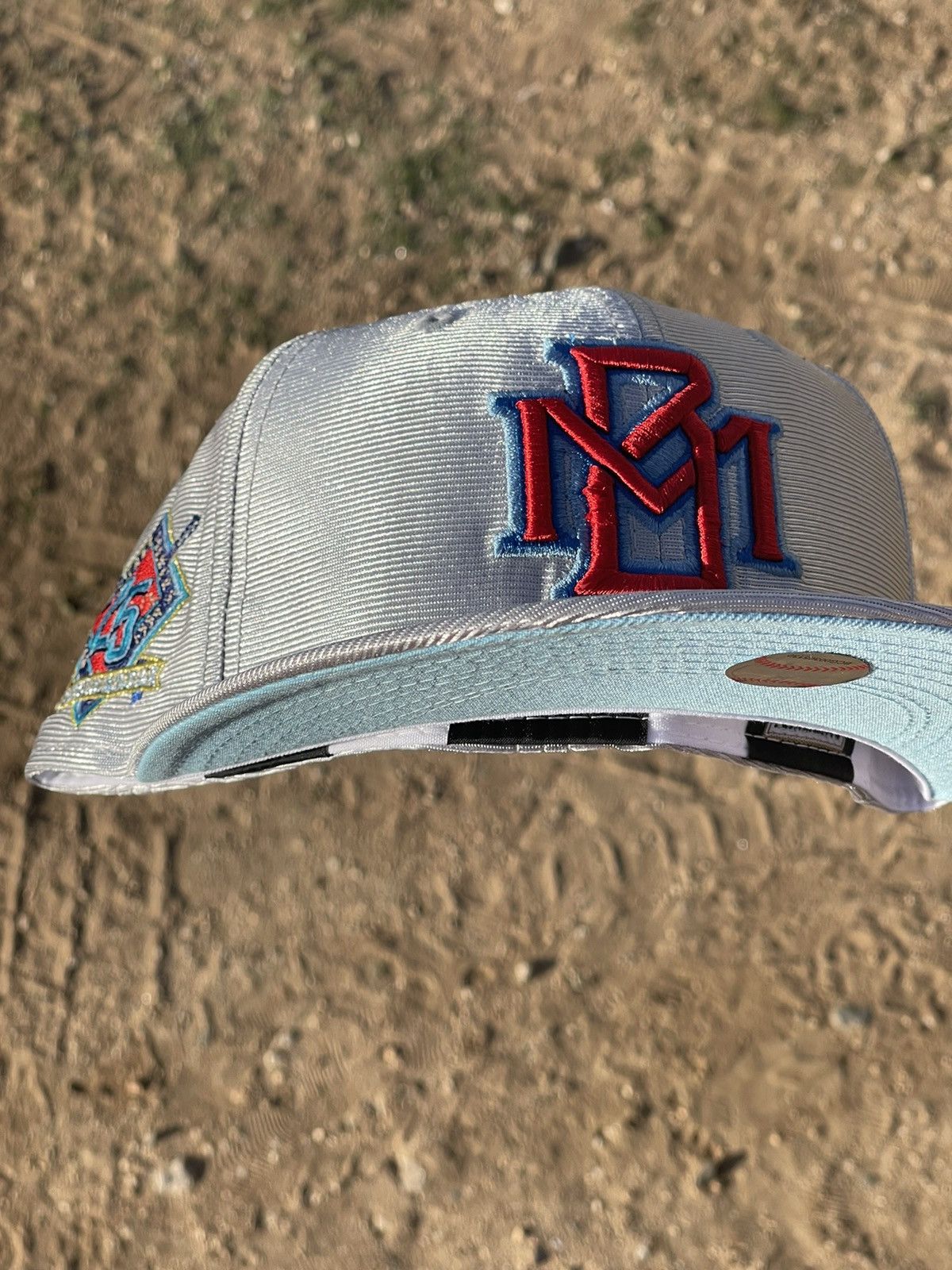 MLB × MyFitteds × New Era 7 3/8 Myfitteds Exclusive Milwaukee Brewers “Martini Racing” Size ONE SIZE - 2 Thumbnail