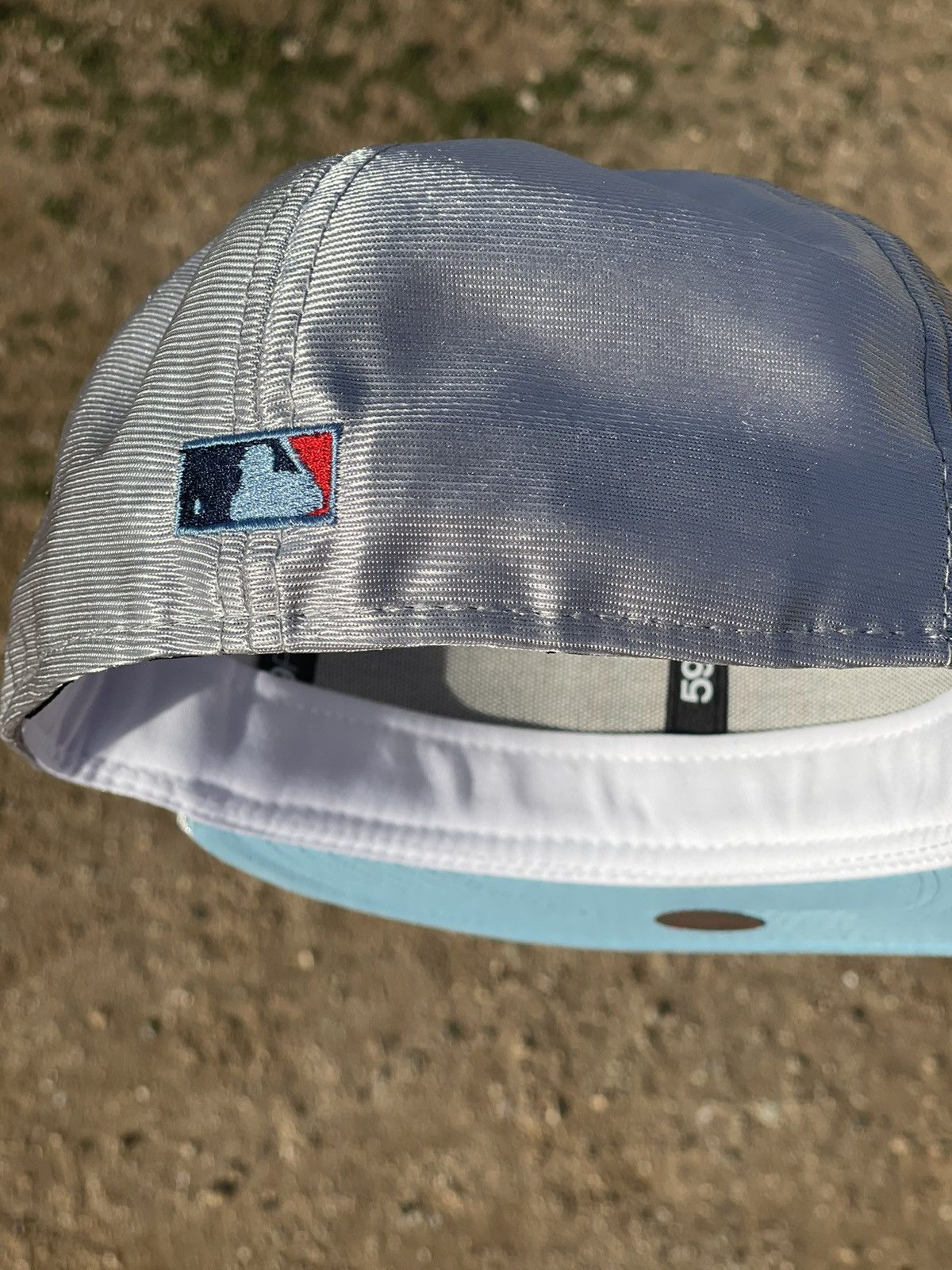 MLB × MyFitteds × New Era 7 3/8 Myfitteds Exclusive Milwaukee Brewers “Martini Racing” Size ONE SIZE - 4 Thumbnail