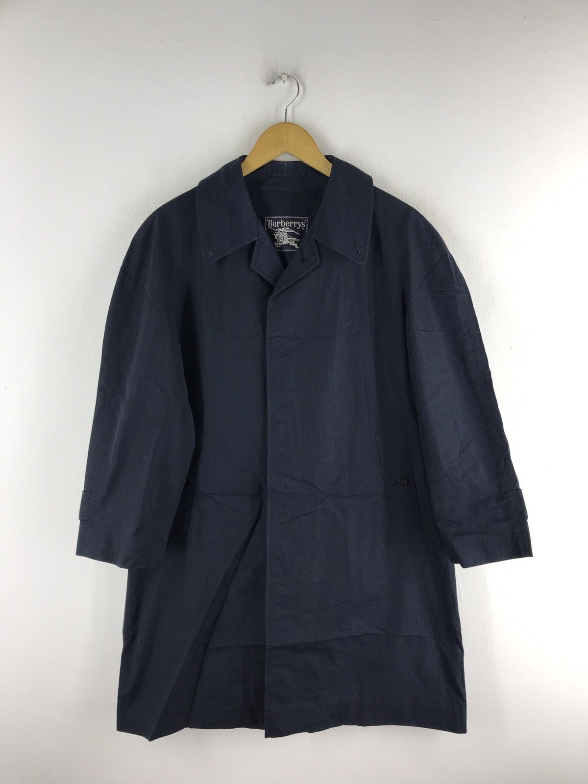 Burberry 🔊🔥FINAL DROP🔥Burberry Navy Blue Kensington Trench coat Size US S / EU 44-46 / 1 - 1 Thumbnail