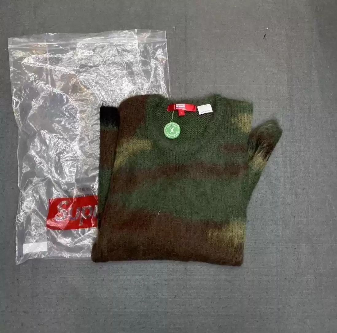 Junya Watanabe Junya Watanabe X Supreme Brushed Camo Sweater Size L Size US L / EU 52-54 / 3 - 3 Thumbnail