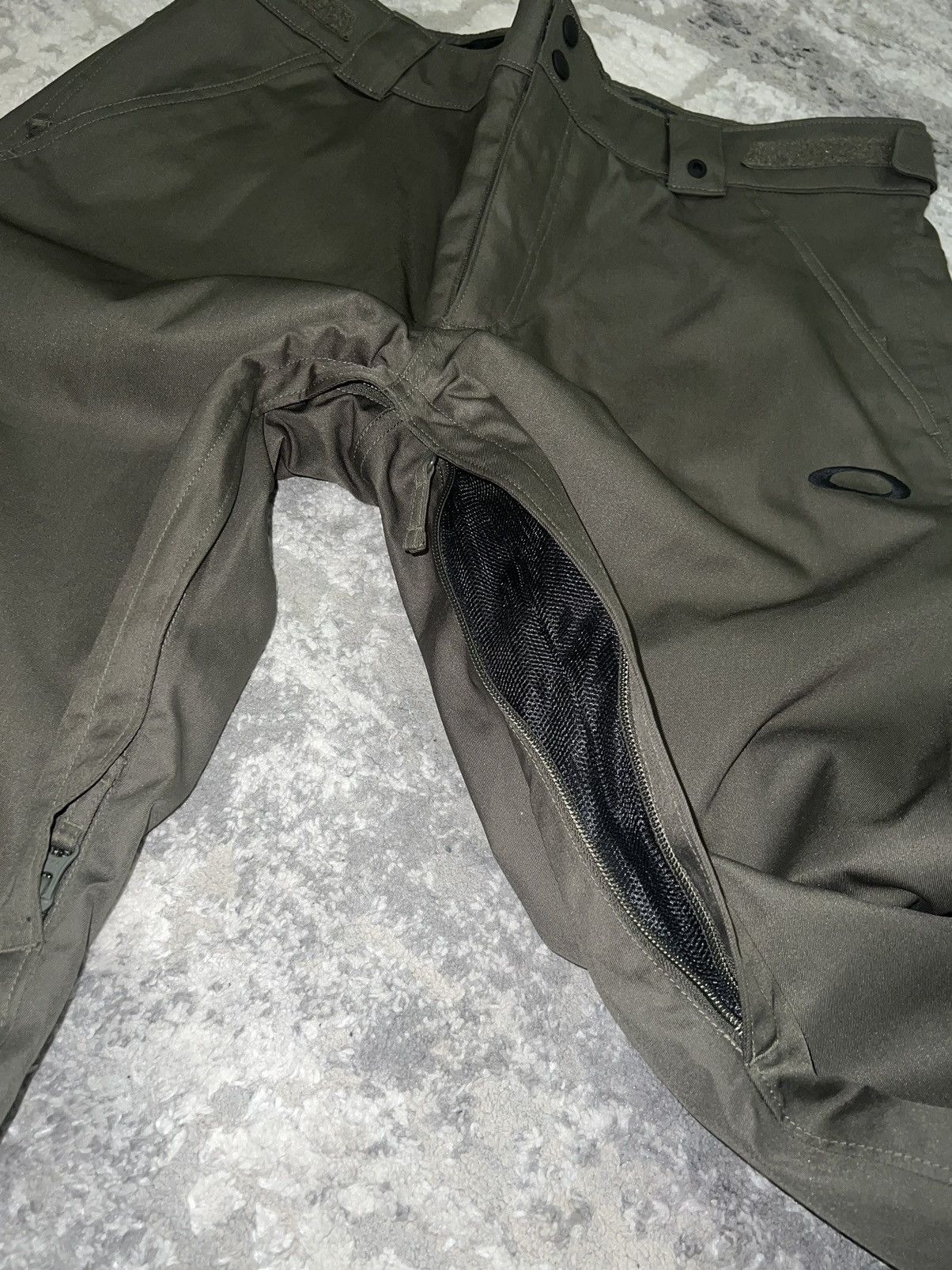 Goretex × Oakley ⛷️🏔️Oakley ski pants Size US 34 / EU 50 - 5 Thumbnail