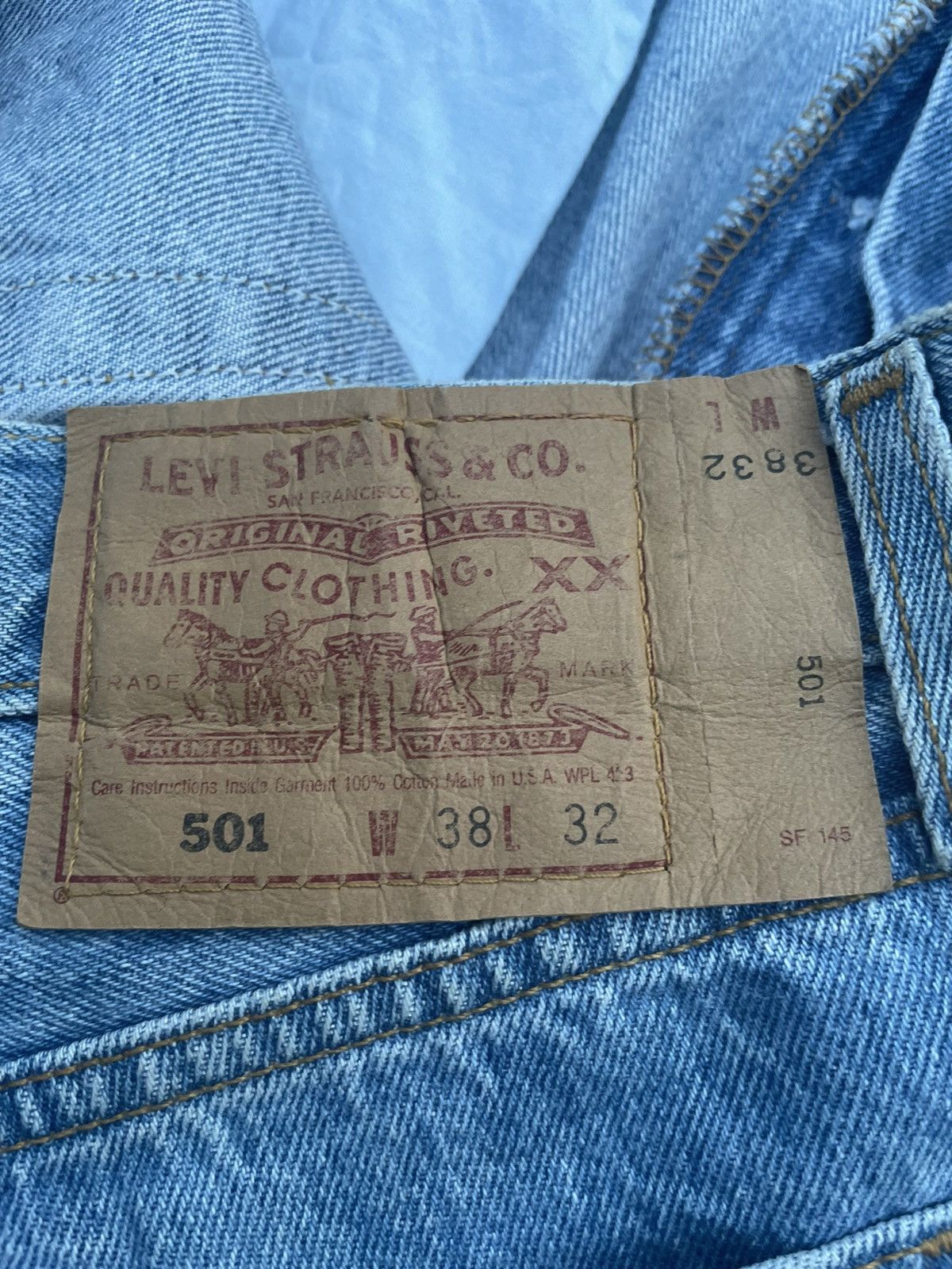 Levi's Vintage Levis 501 1996 Usa Denim Size US 37 - 10 Thumbnail