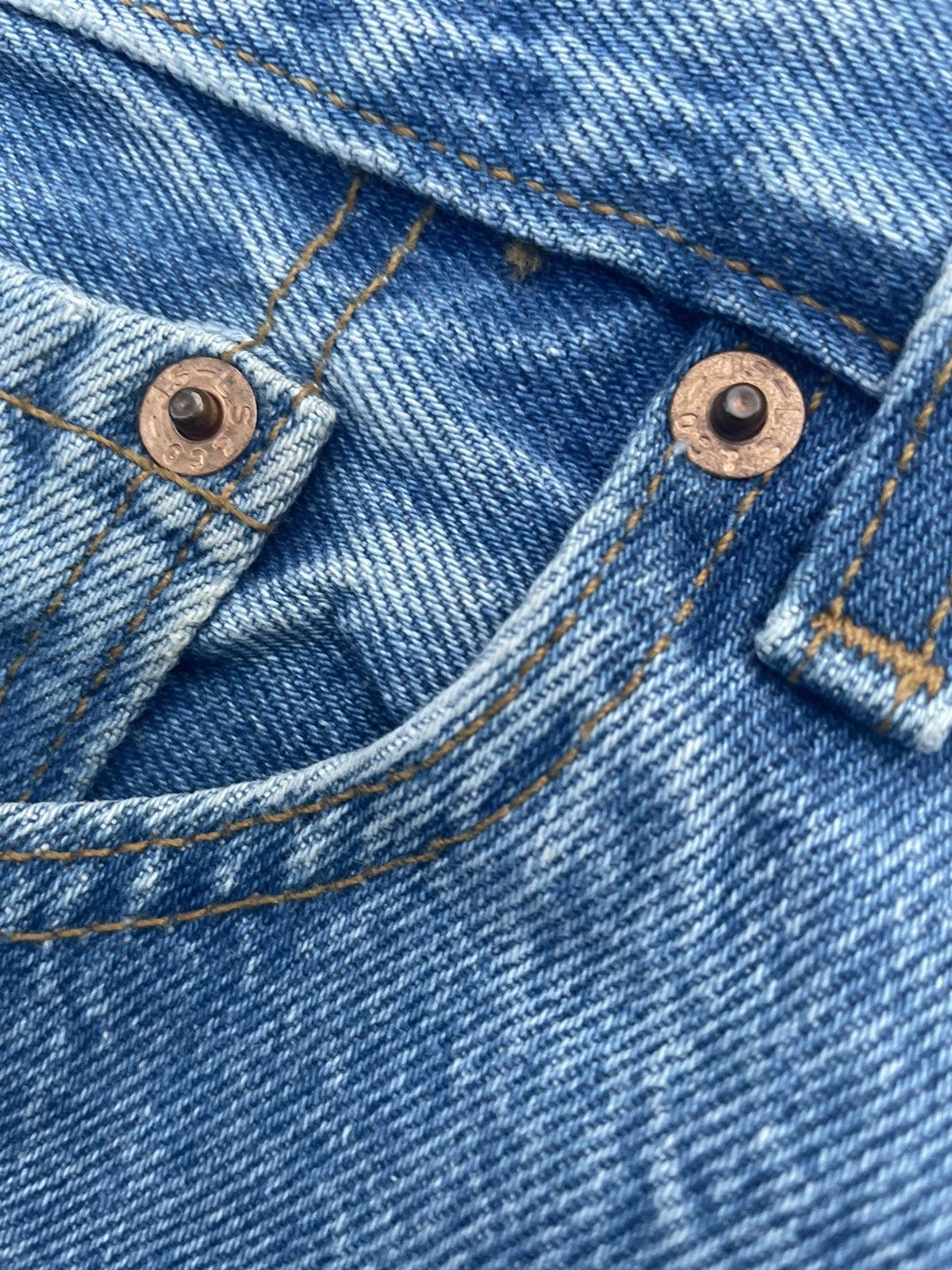 Levi's Vintage Levis 501 1996 Usa Denim Size US 37 - 15 Thumbnail