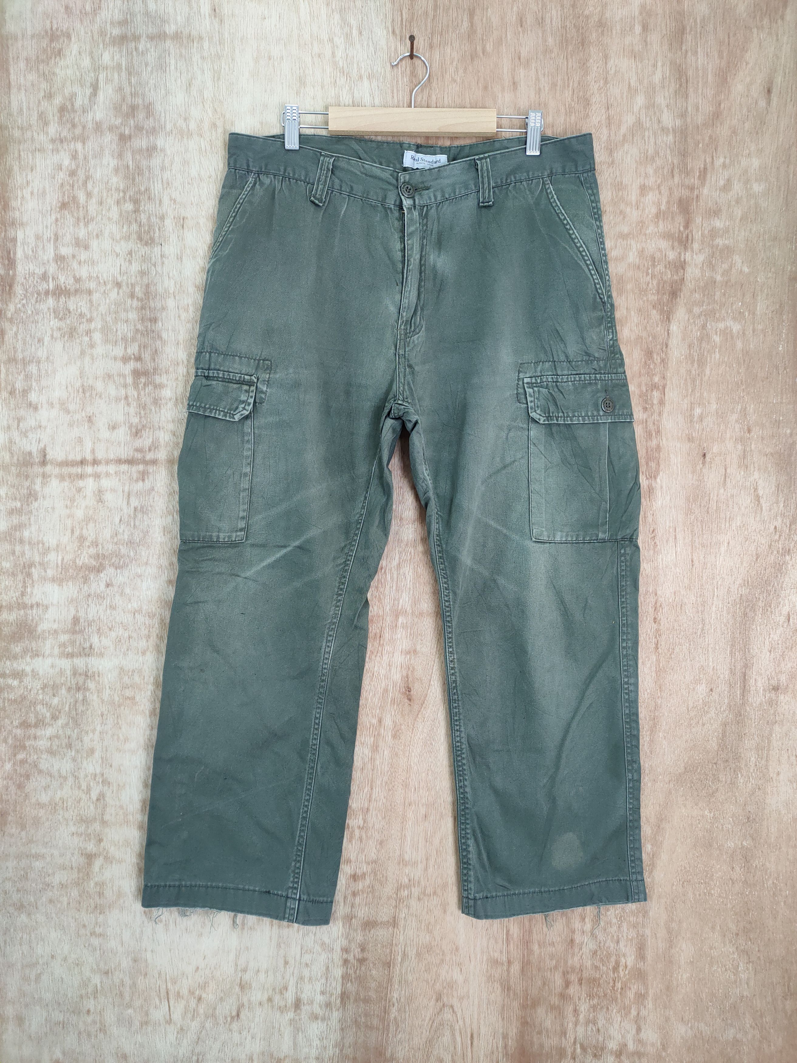 Japanese Brand VINTAGE REAL STANDARD FADED CARGO PANTS Size US 36 / EU 52 - 1 Thumbnail