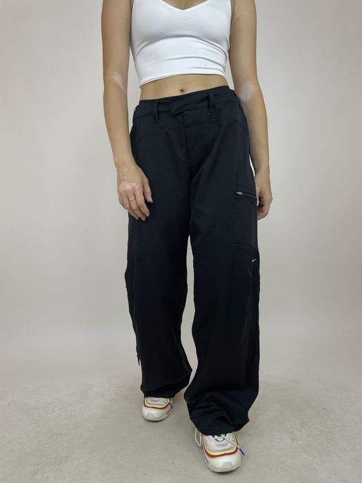 Nike Nike Parachute Pants